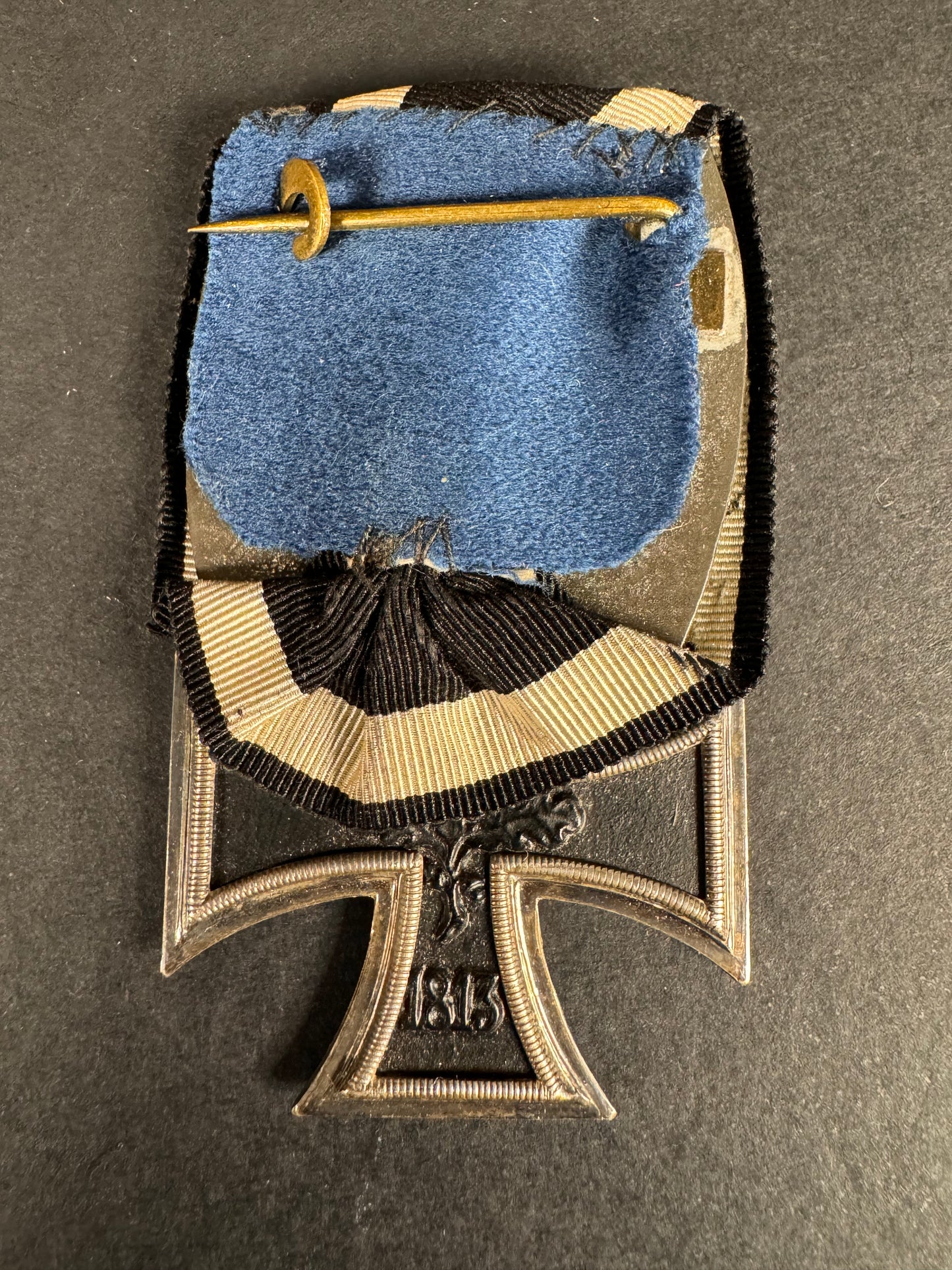 Photo 2 of 1914 Iron Cross 2nd Class Medal IW - collectible militaria item