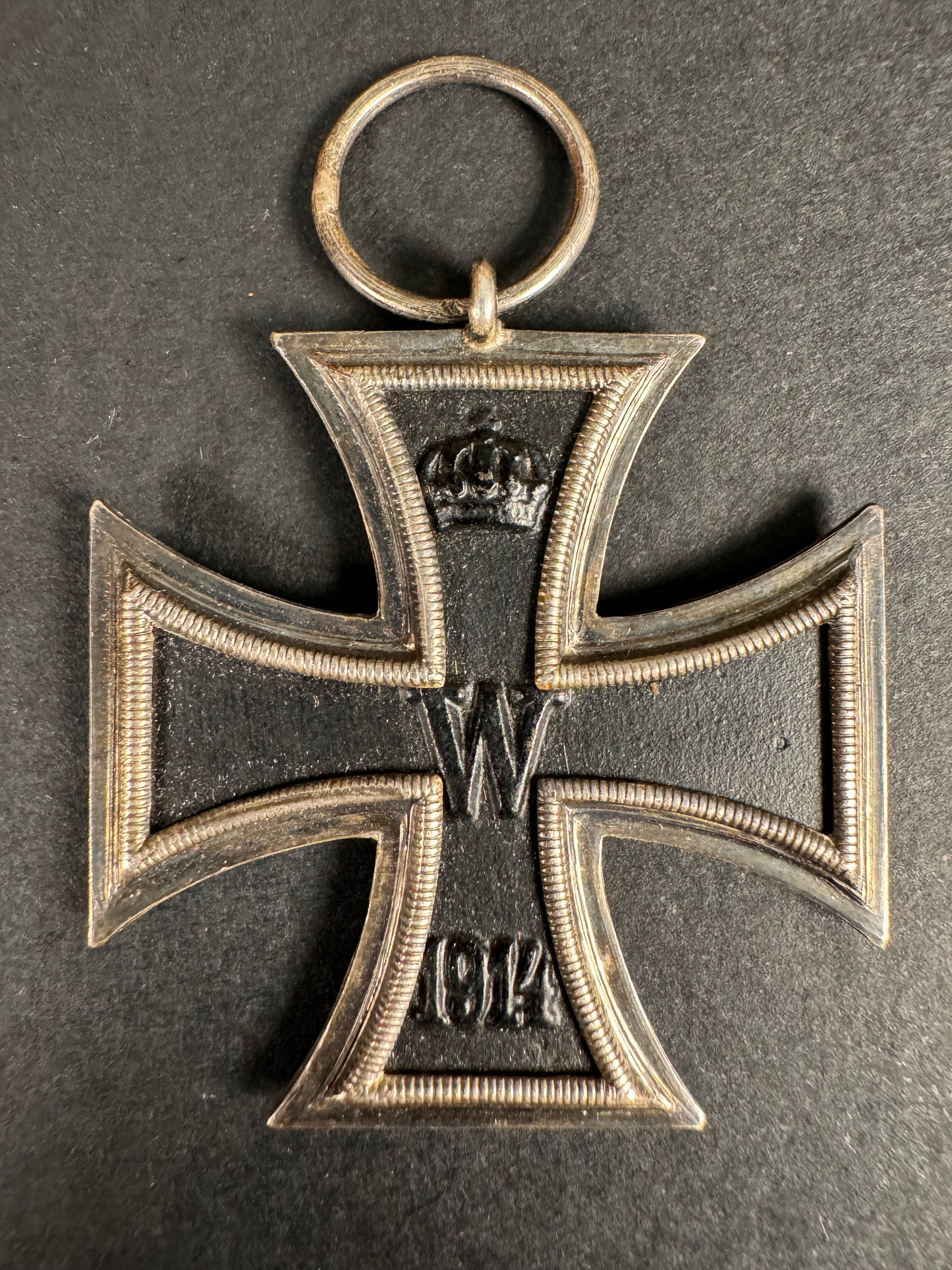 Photo 3 of 1914 Iron Cross 2nd Class Medal IW - collectible militaria item