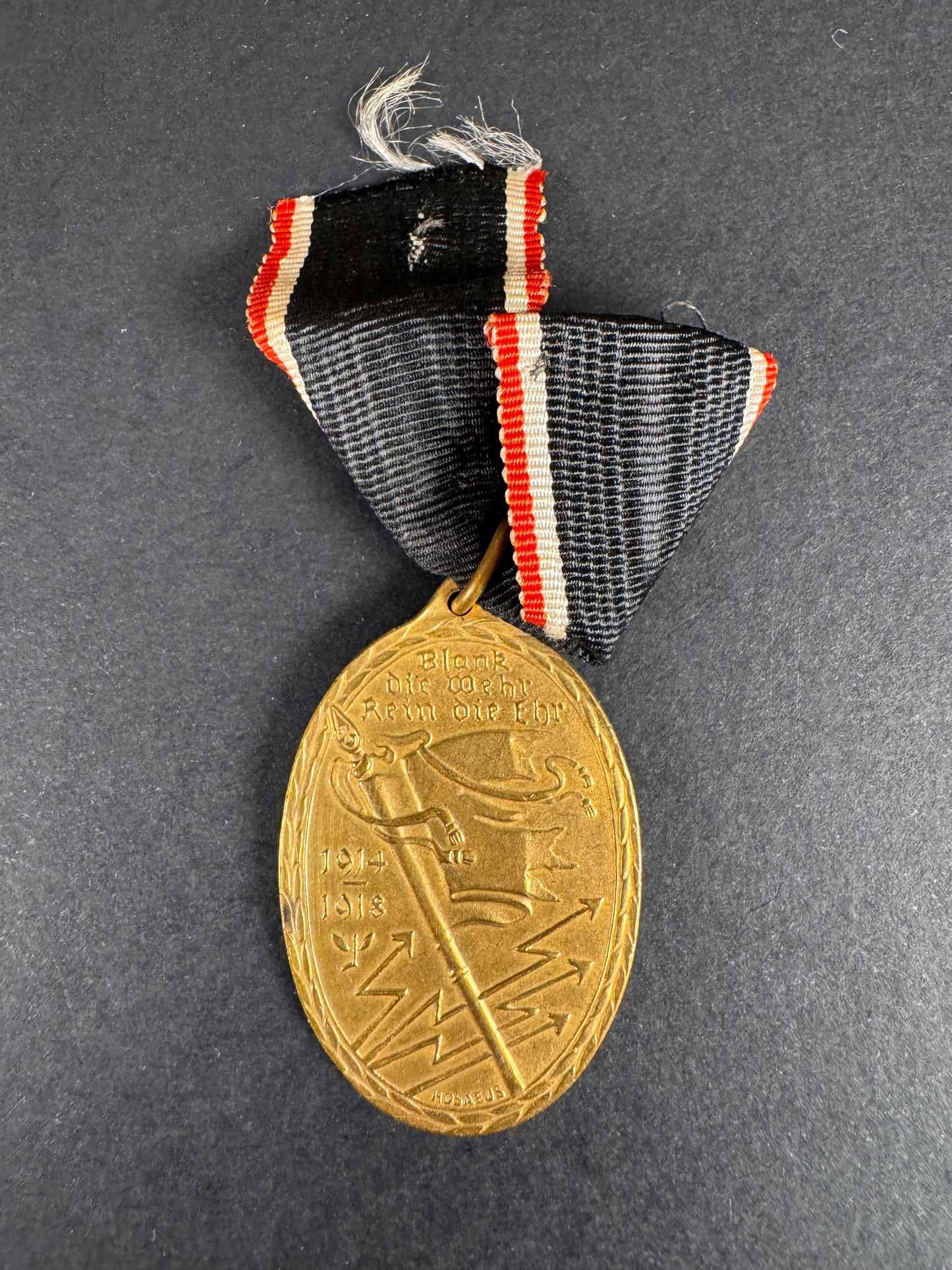 Photo 1 of WW1 German Army Veterans 1914-1918 Kyffhauserbund Medal - collectible militaria item