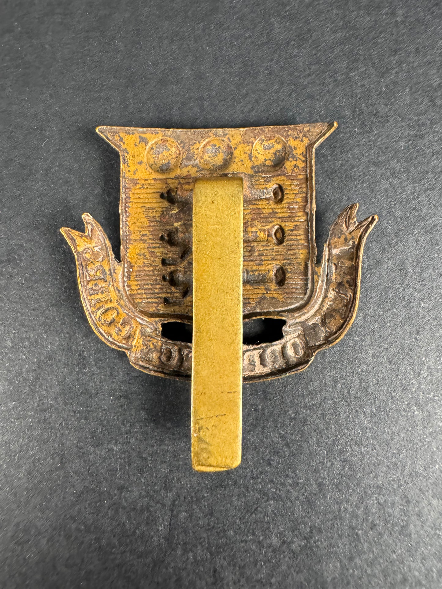 Photo 2 of WW1 British Army Ordnance Corps Cap Badge AOC - collectible militaria item