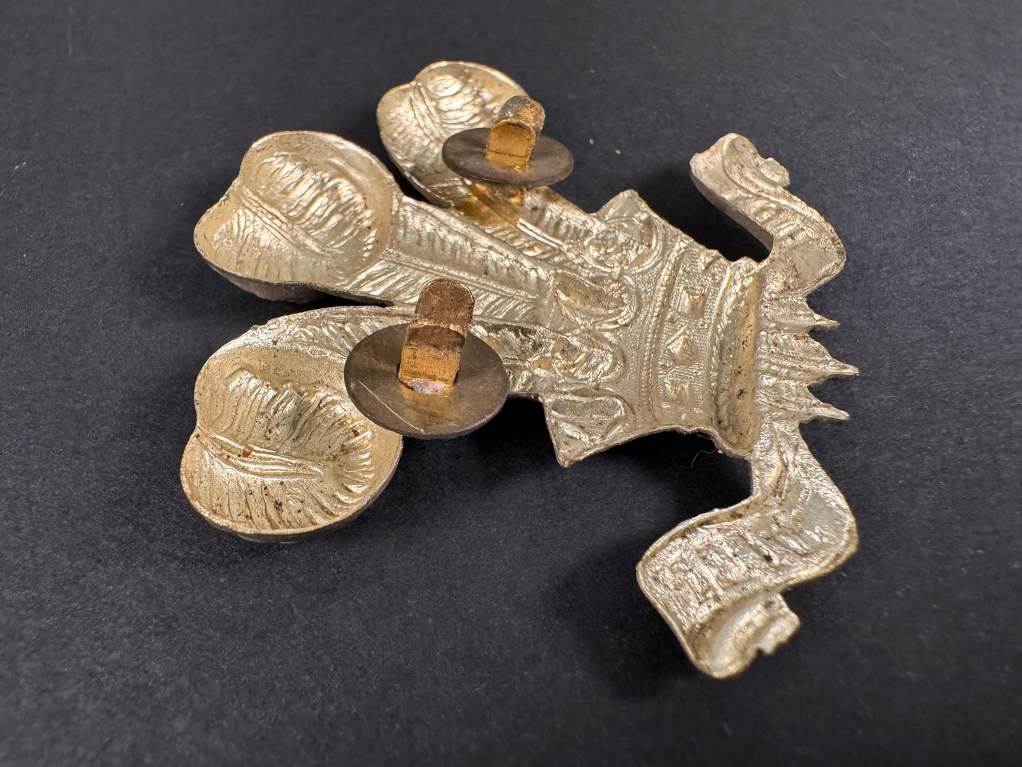 Photo 3 of Victorian British Army 10th Hussars Sergeant's Uniform Arm Badge - collectible militaria item