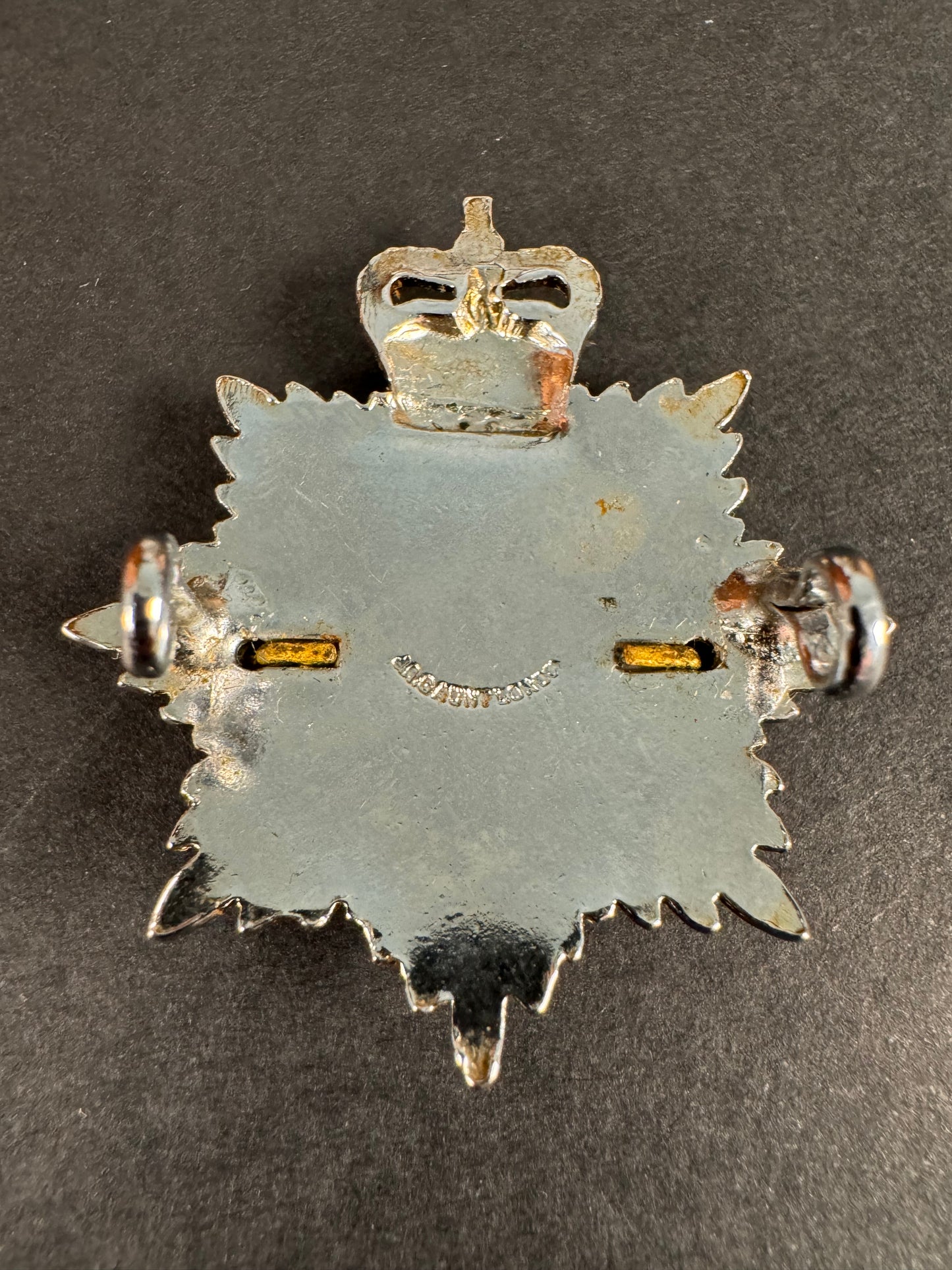 Photo 2 of British Royal Army Service Corps Officer’s Cap Badge - collectible militaria item
