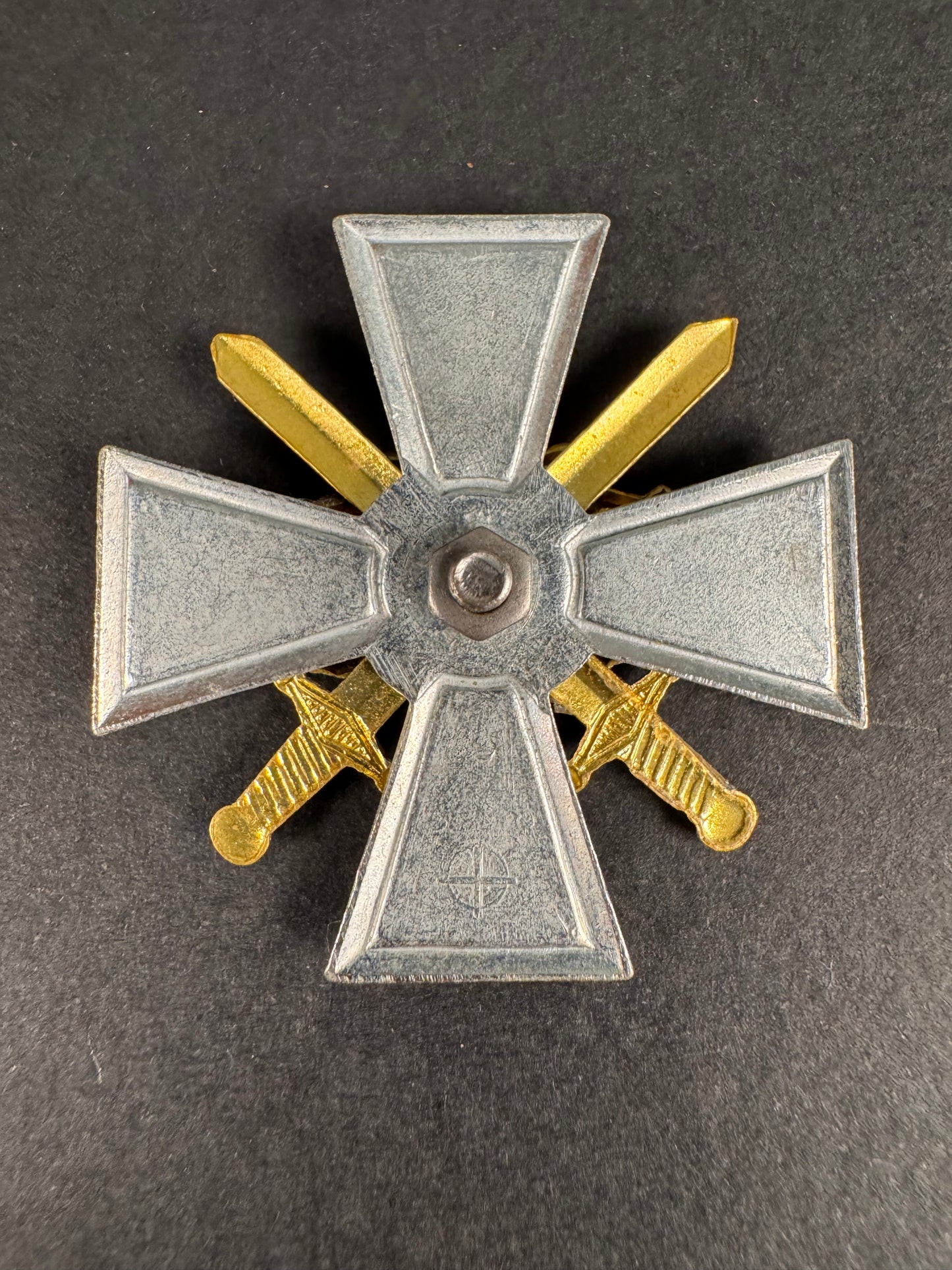 Photo 2 of Russian Federation Military Breast Badge for Service in the Caucasus - collectible militaria item