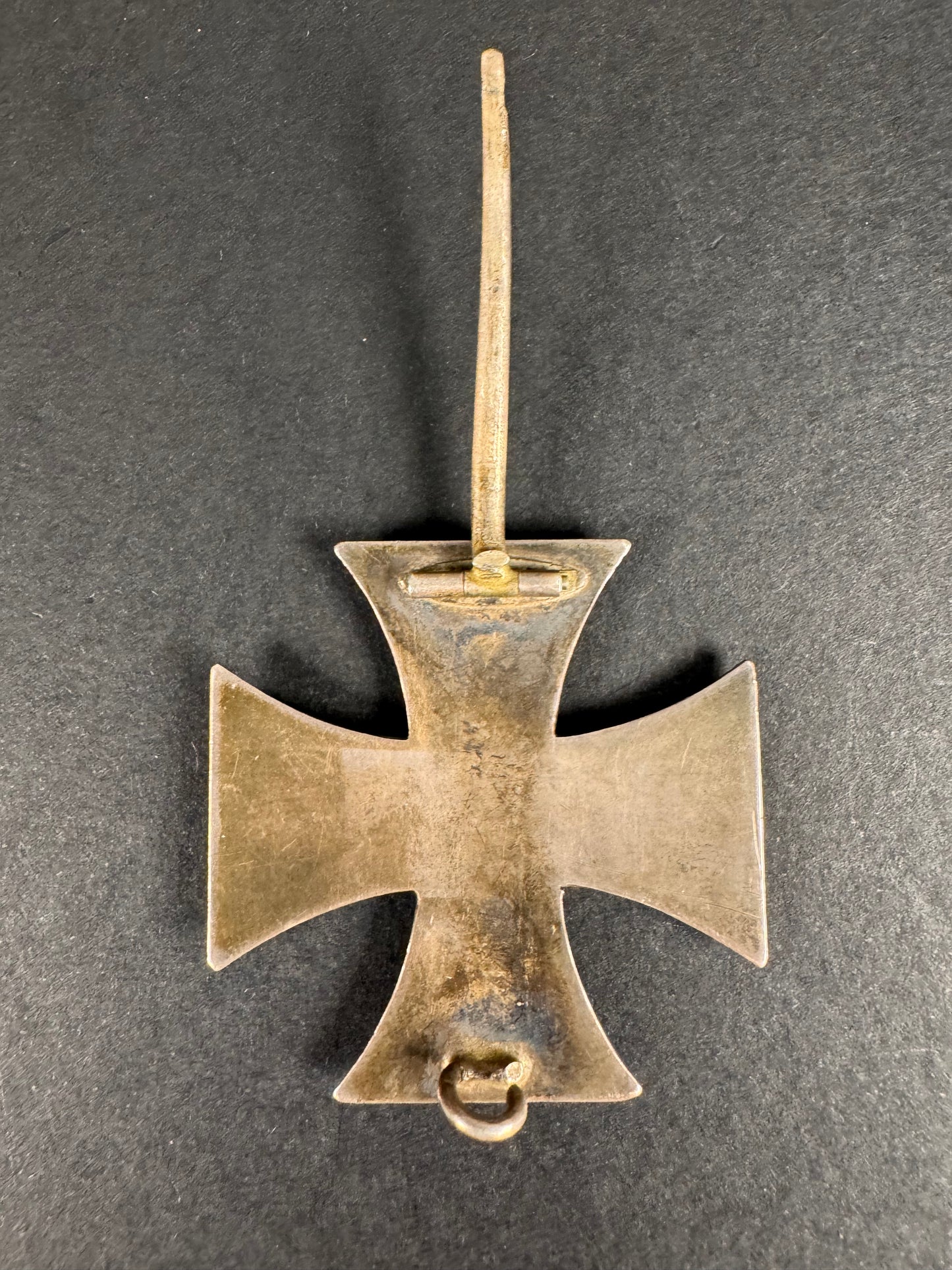 Photo 8 of WW1 German 1914 Iron Cross 1st Class Medal 900 Silver - collectible militaria item