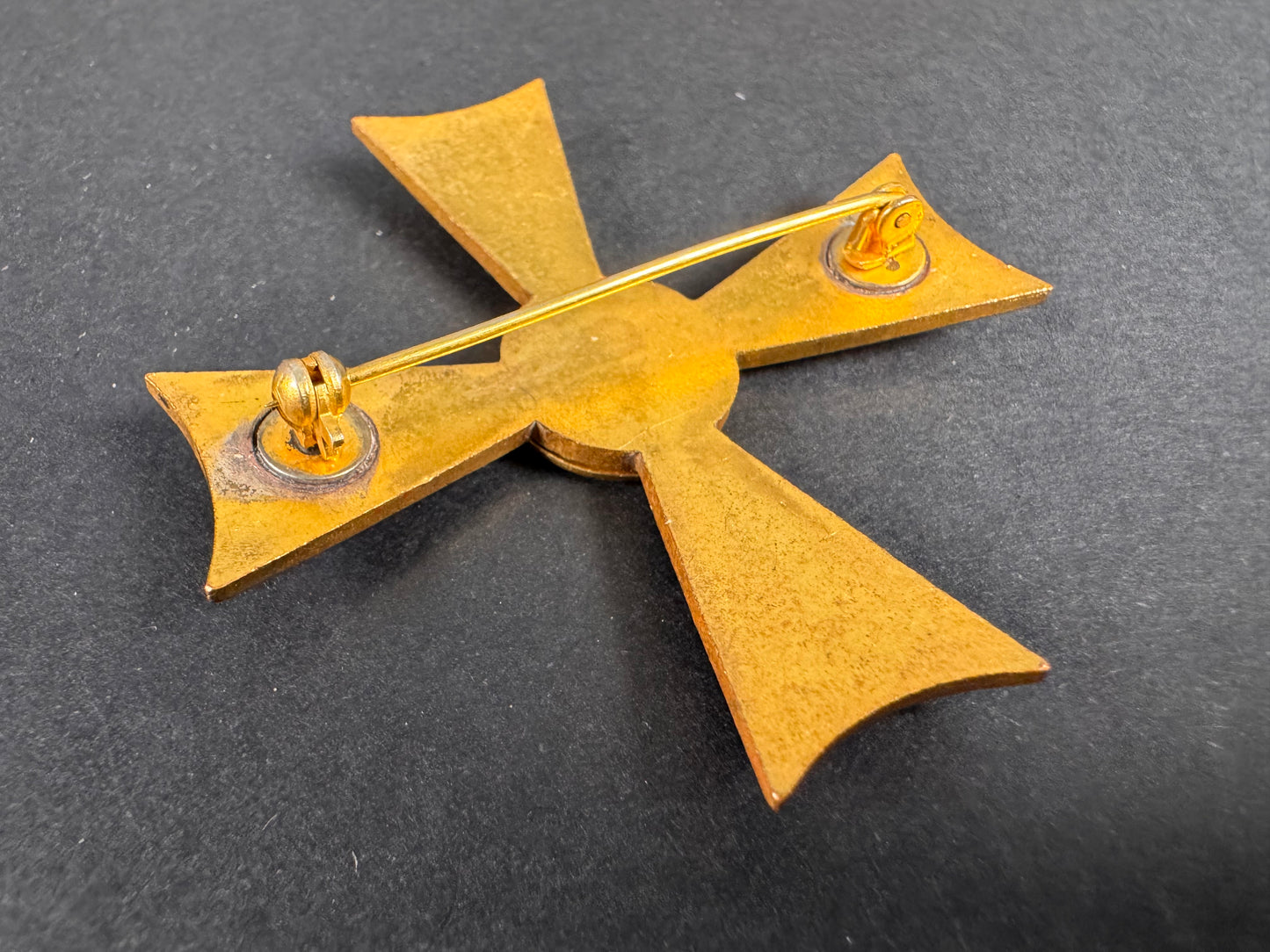 Photo 4 of German Order of Merit Medal Officer's Cross for Women - collectible militaria item