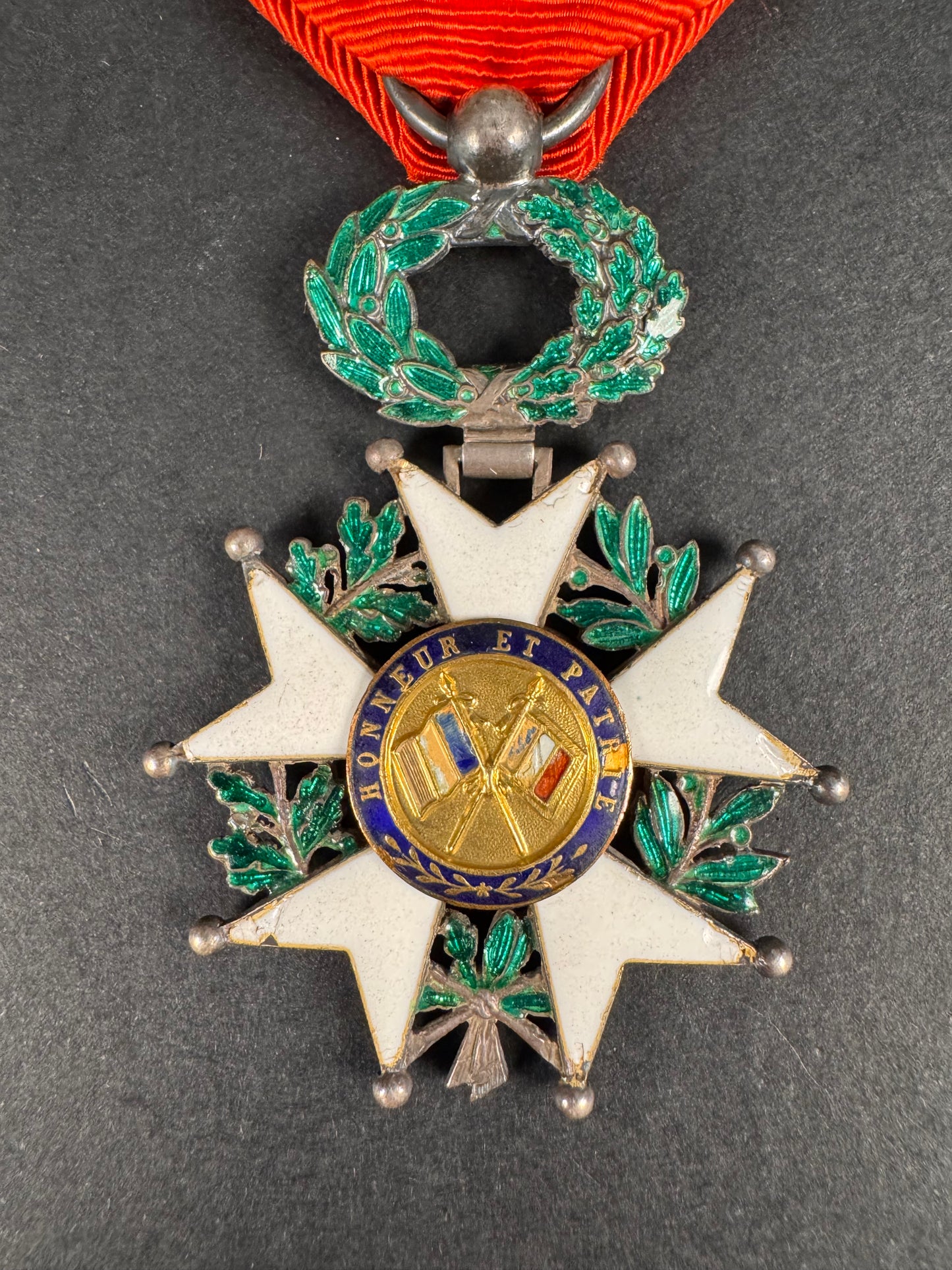 Photo 3 of French Knight Order of the Legion of Honour Type VII Third Republic 1870 - collectible militaria item