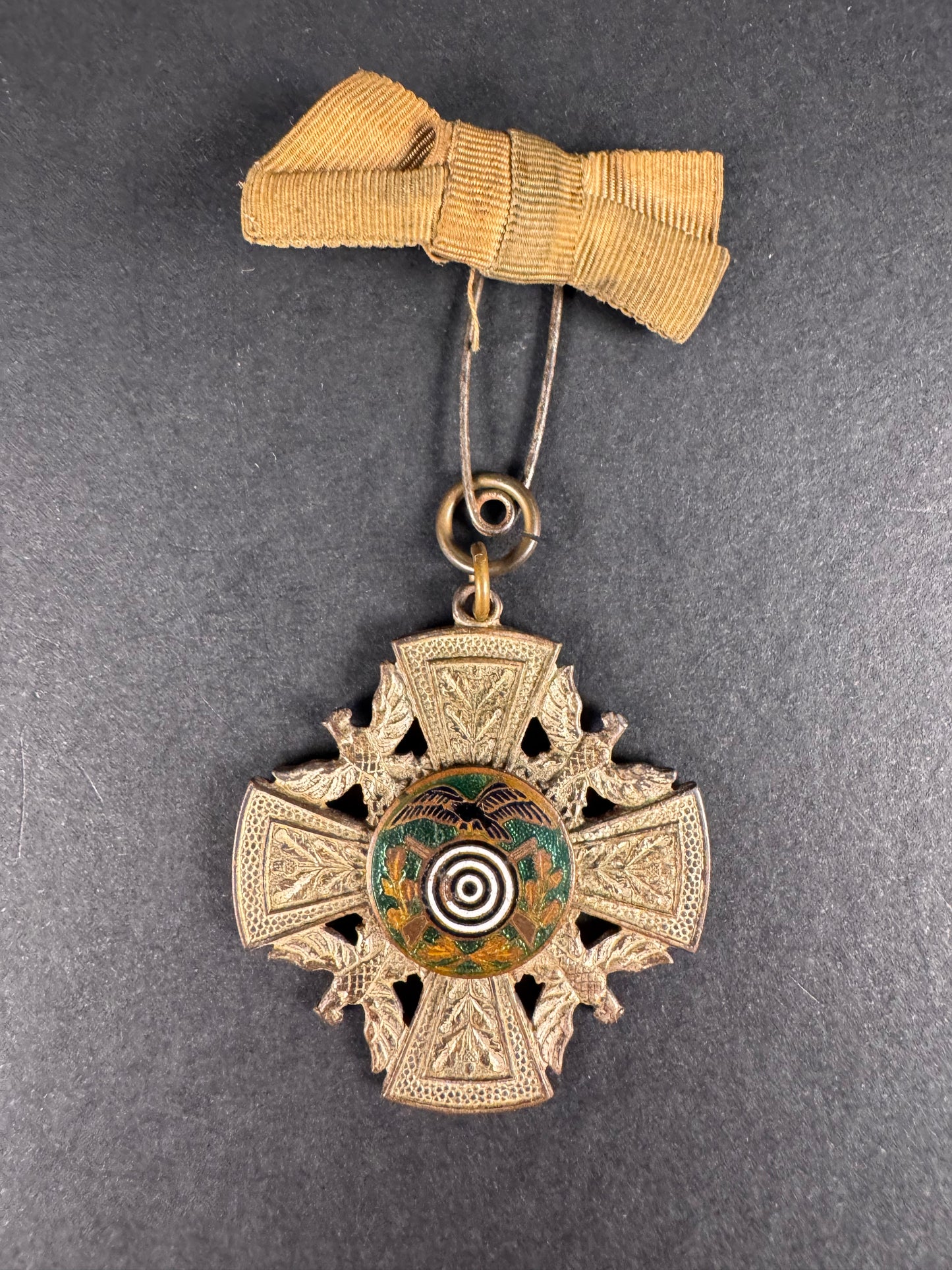 Photo 1 of Imperial German Military Shooting Prize Medal - collectible militaria item