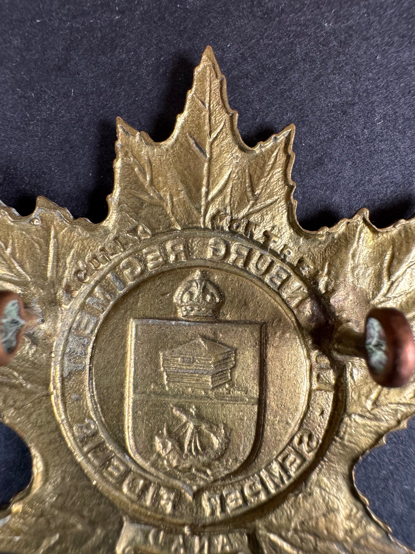 Photo 3 of WW2 Canadian Lunenburg Regiment Cap Badge - collectible militaria item