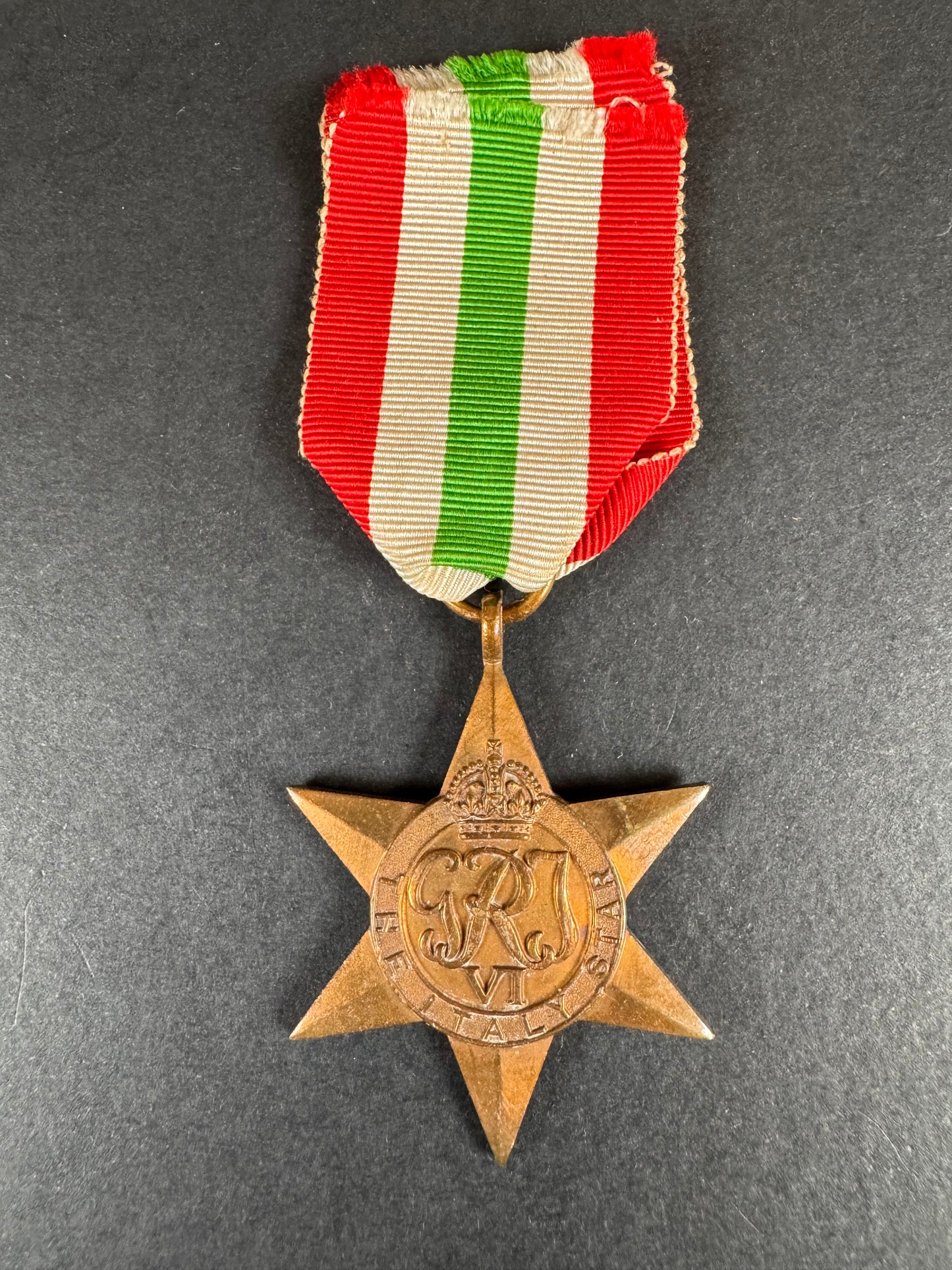 Photo 1 of WW2 British Italy Star Campaign Medal - collectible militaria item