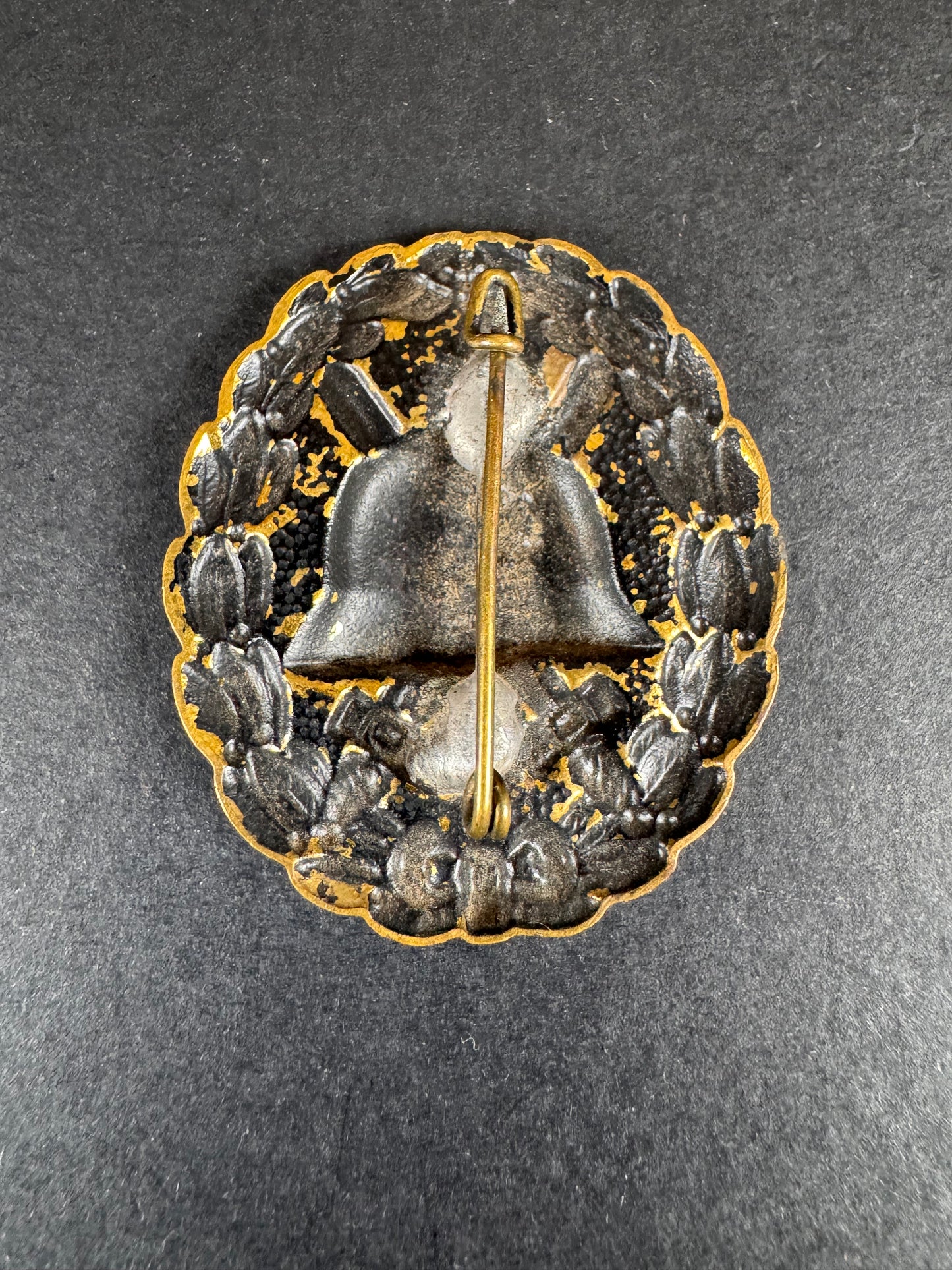 Photo 2 of WW1 Imperial German Black Wound Badge - collectible militaria item