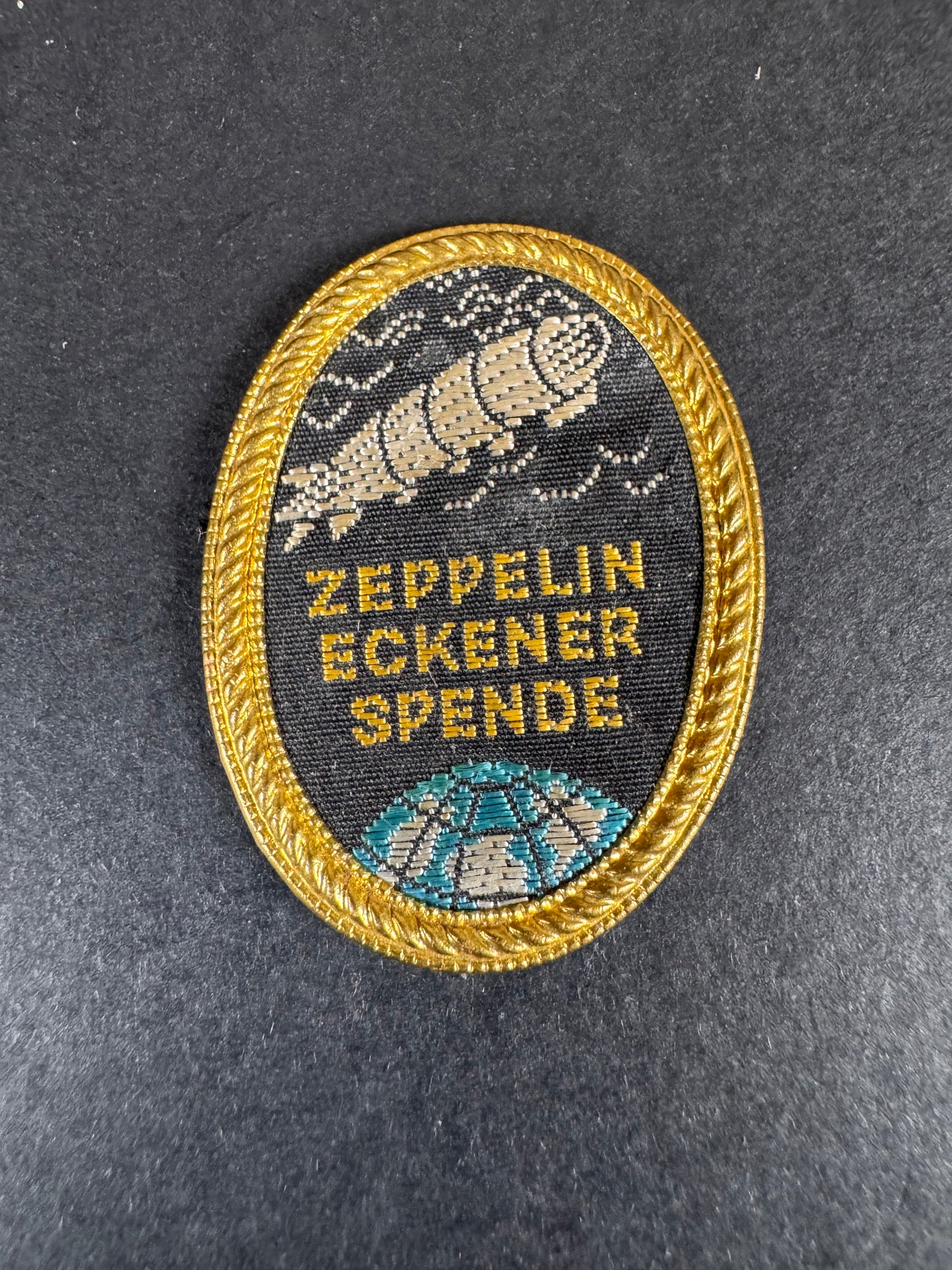 Photo 1 of German Weimar Republic Zeppelin Eckener Spende Donation Badge - collectible militaria item