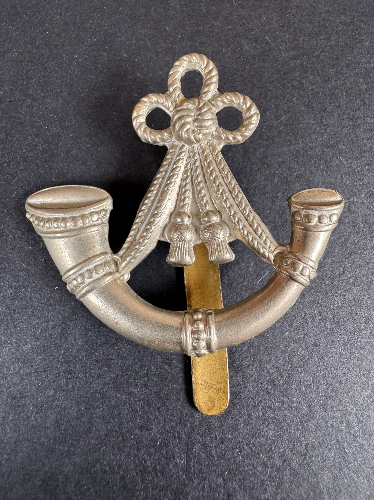 Photo 1 of WW2 British Army Buckinghamshire Light Infantry Regiment Cap Badge - collectible militaria item