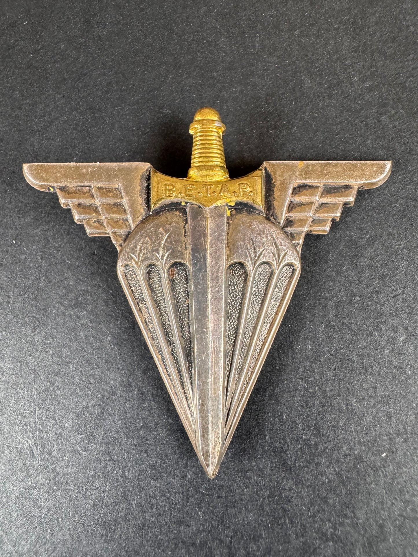 Photo 1 of Post WW2 French BETAP Parachute Badge (Airborne School Base Troops) - collectible militaria item