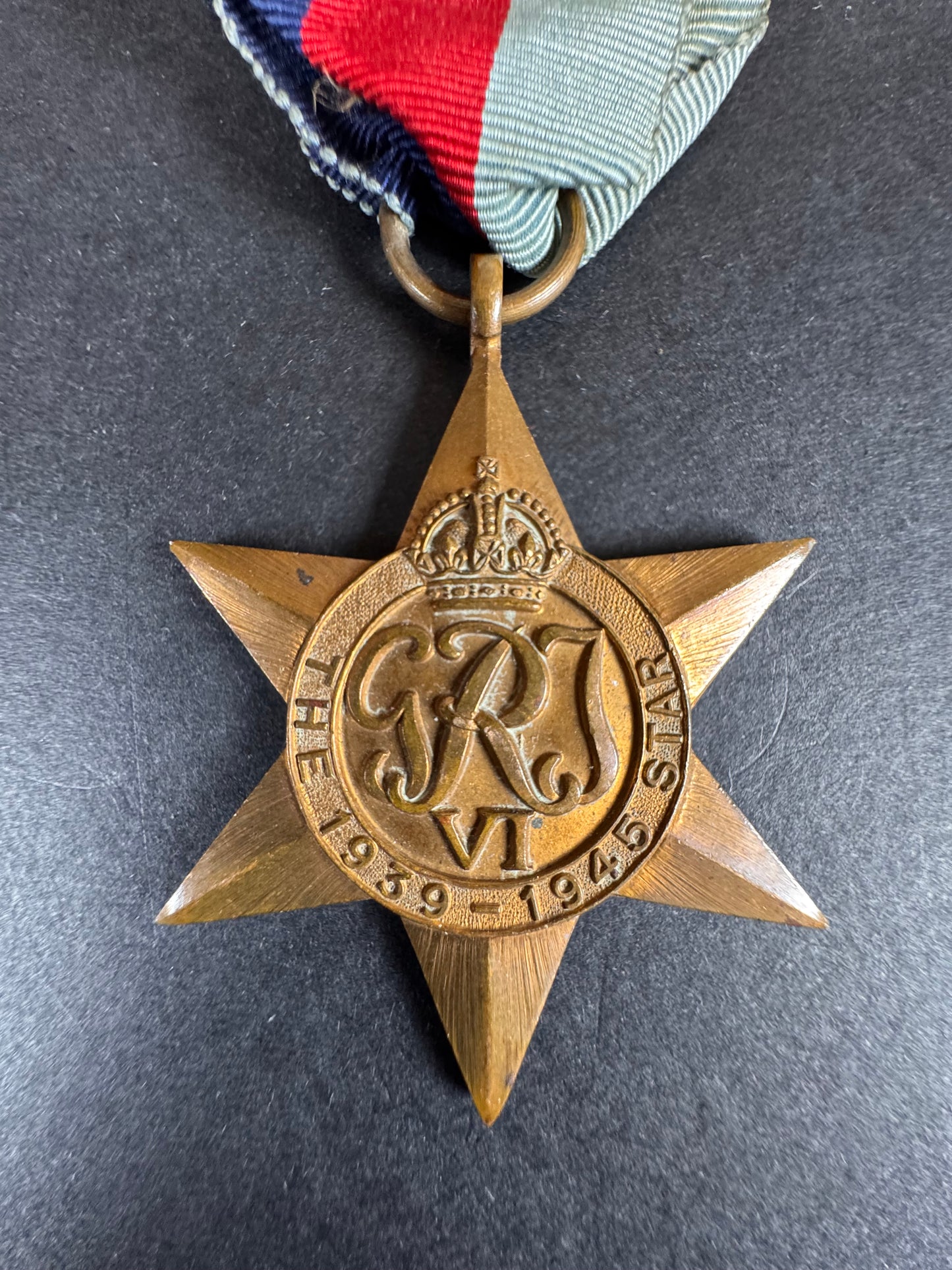 Photo 2 of WW2 British 1939 - 1945 Star Campaign Medal - collectible militaria item