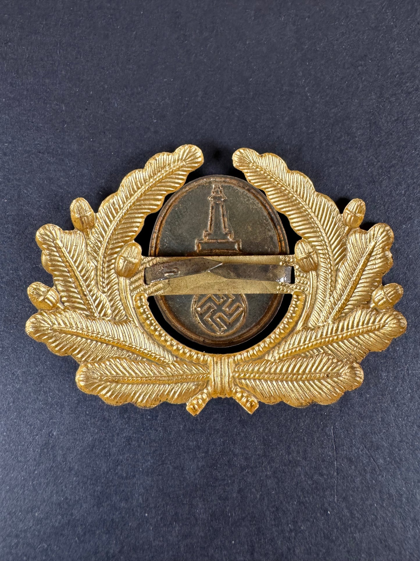 Photo 3 of WW2 German War Veterans Visor Cap Badge - collectible militaria item