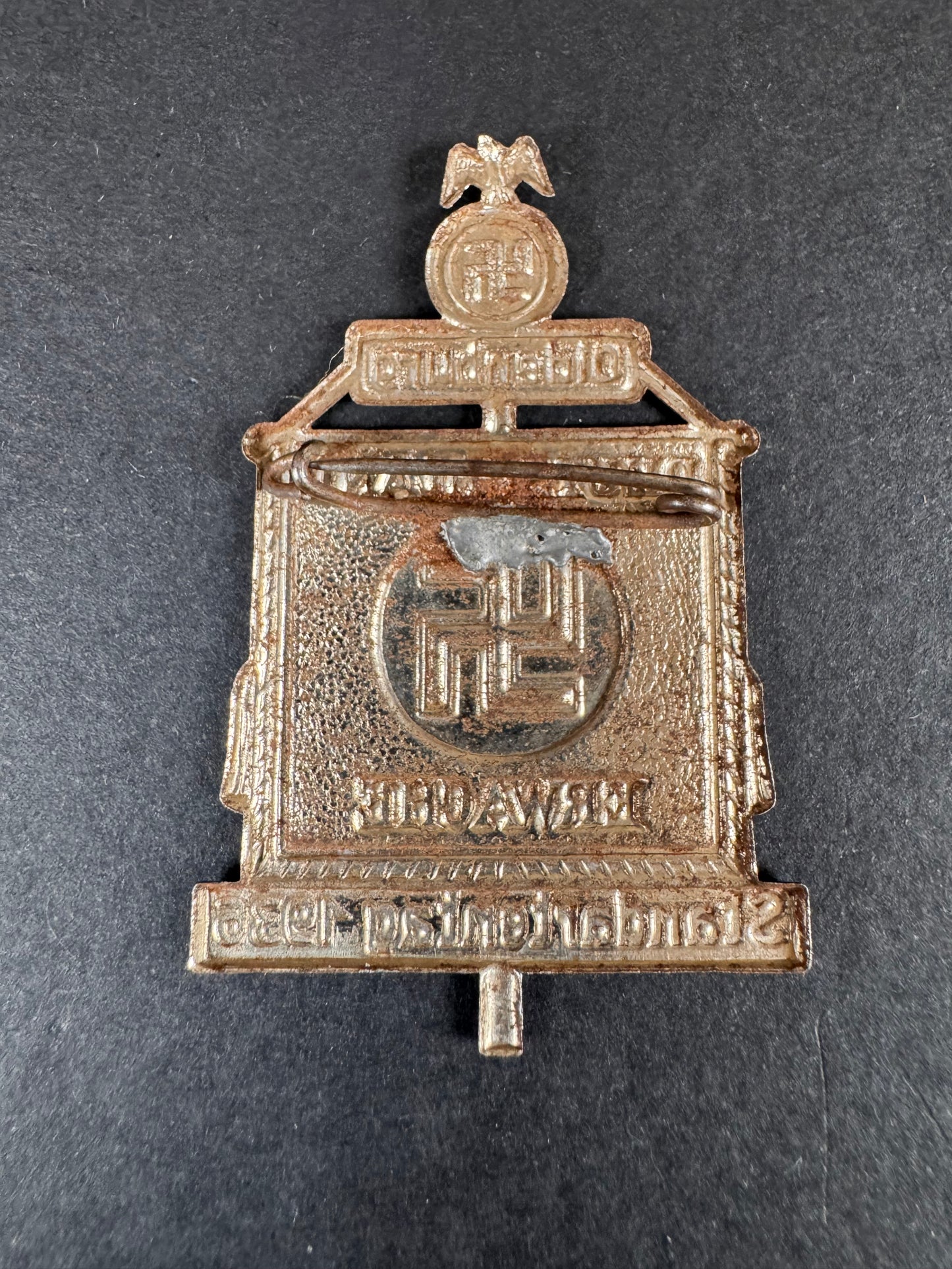 Photo 3 of Deutschland Erwache Oldenburg Standartentag 1936 Tinnie - collectible militaria item
