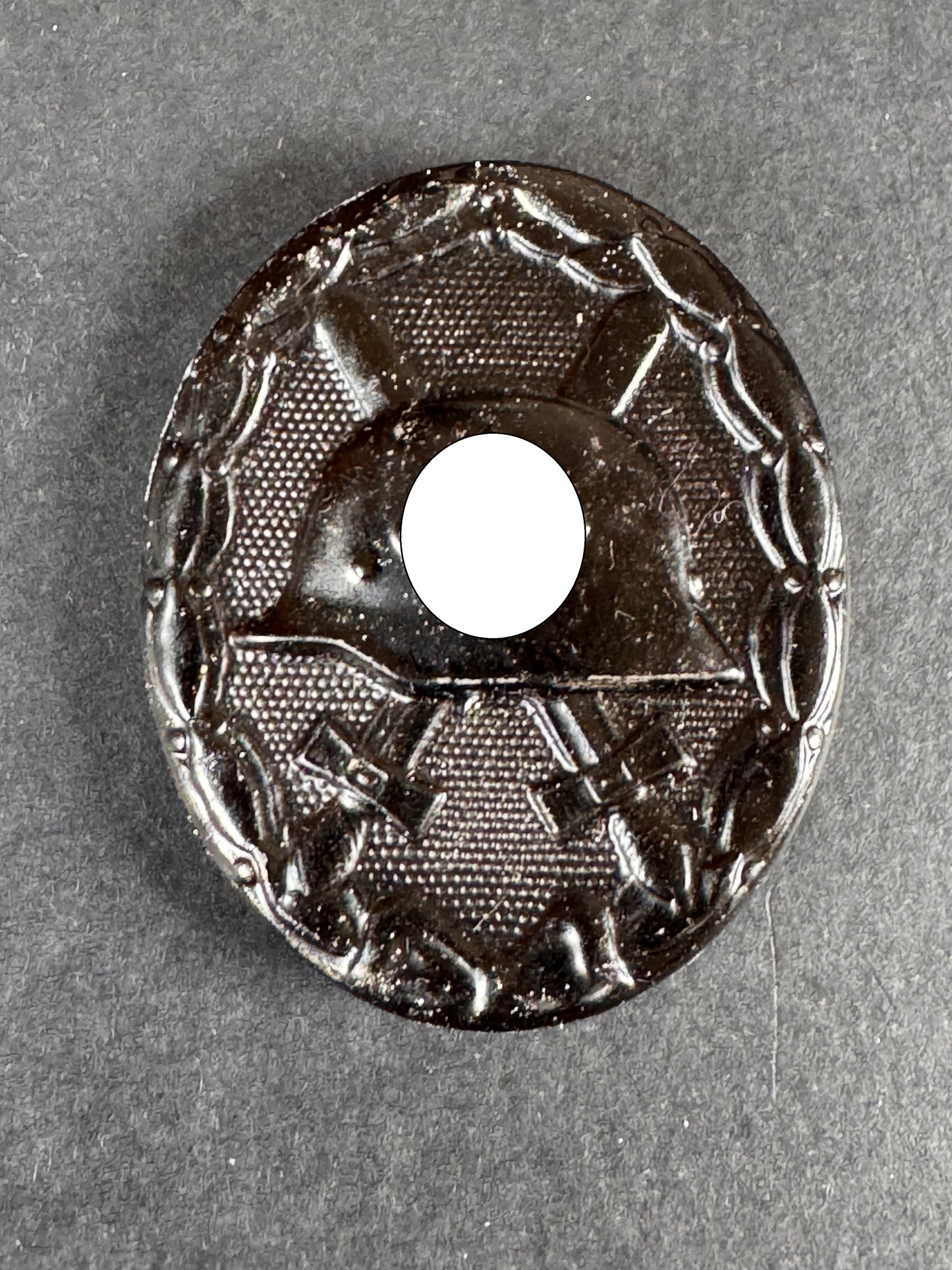 Photo 1 of WW2 German 1939 Black Wound Badge - collectible militaria item