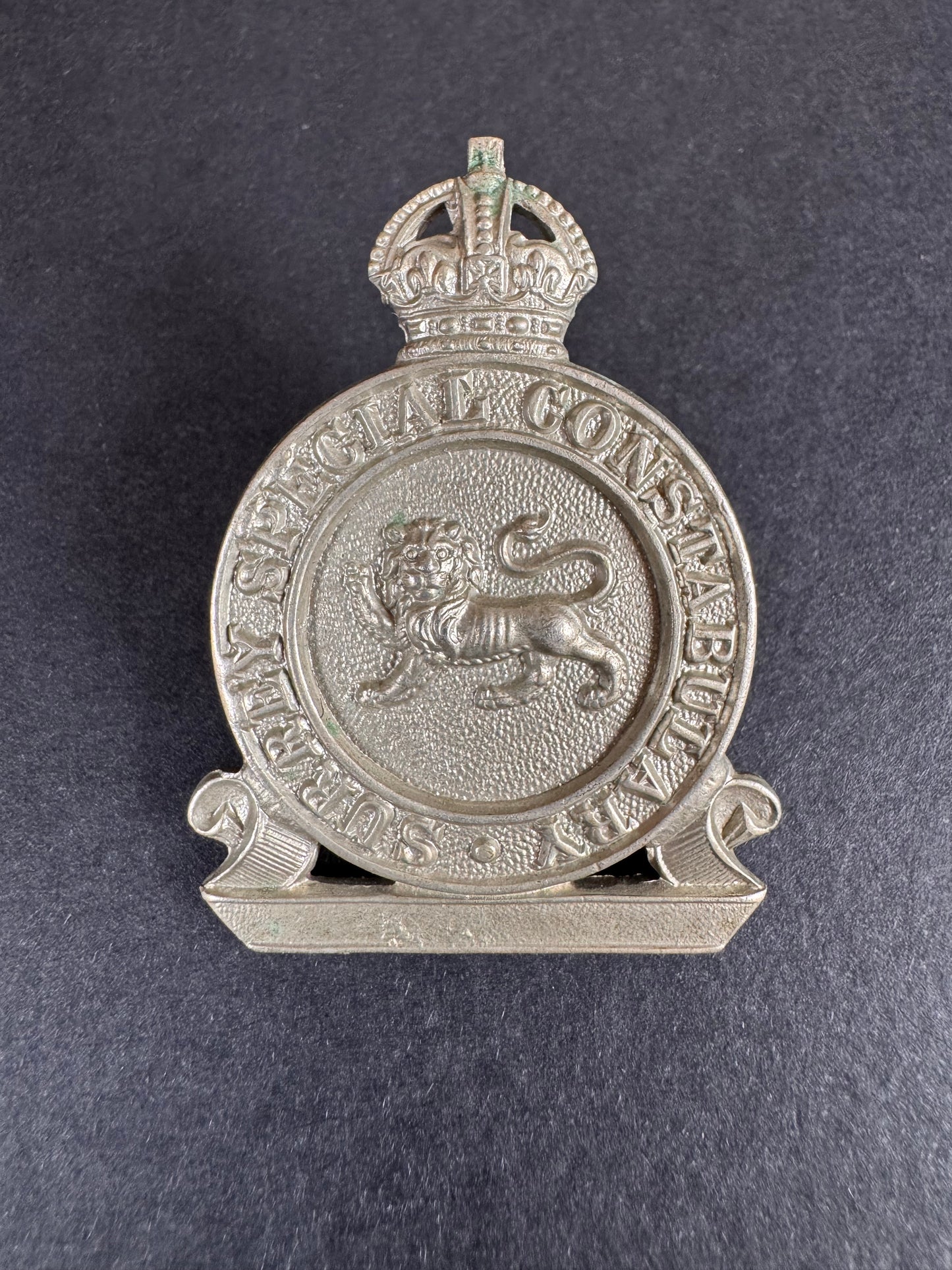 Photo 1 of Surrey Special Constabulary Police Cap Badge - collectible militaria item
