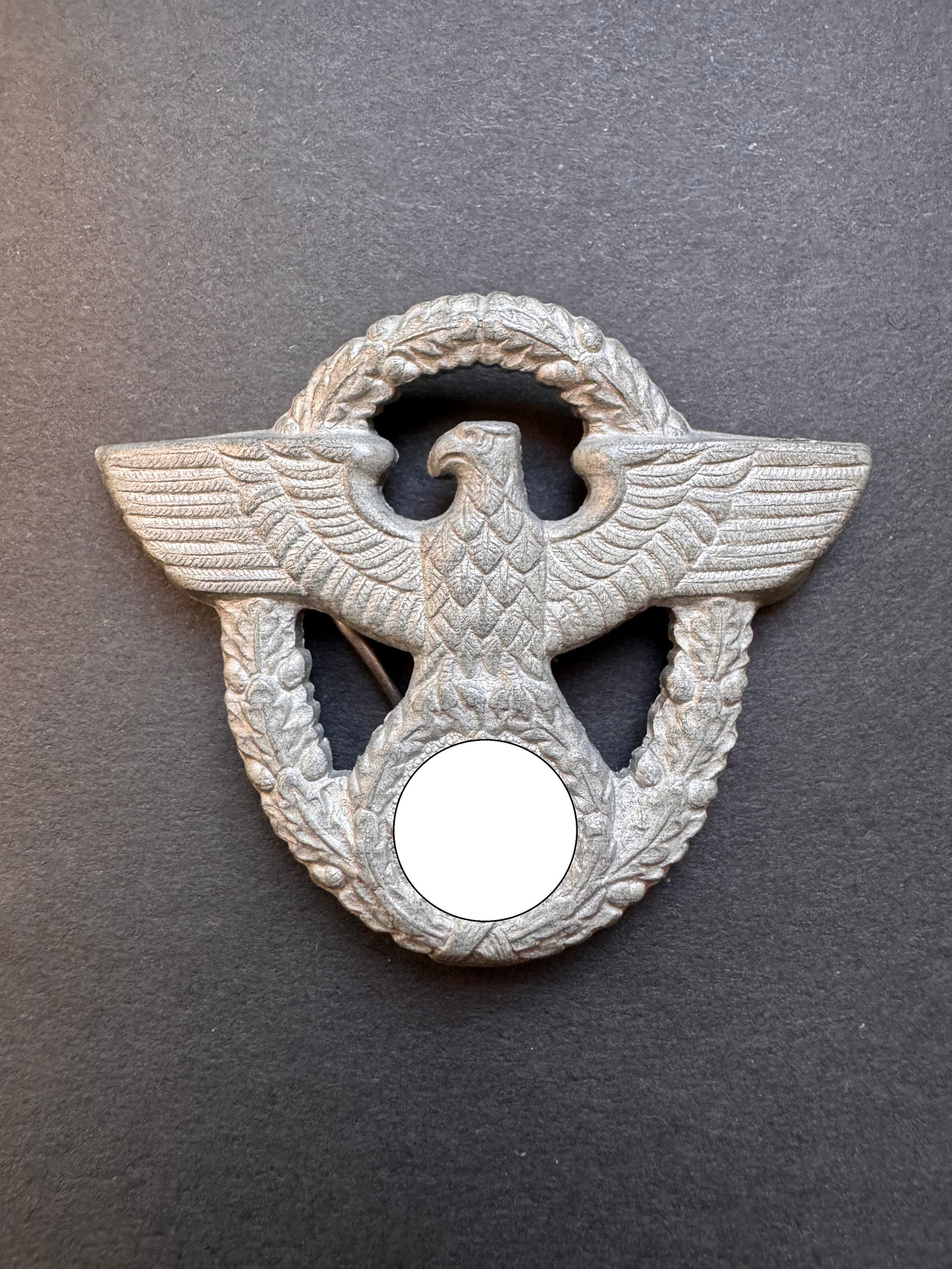 Photo 1 of WW2 German Police Visor Cap Eagle - collectible militaria item