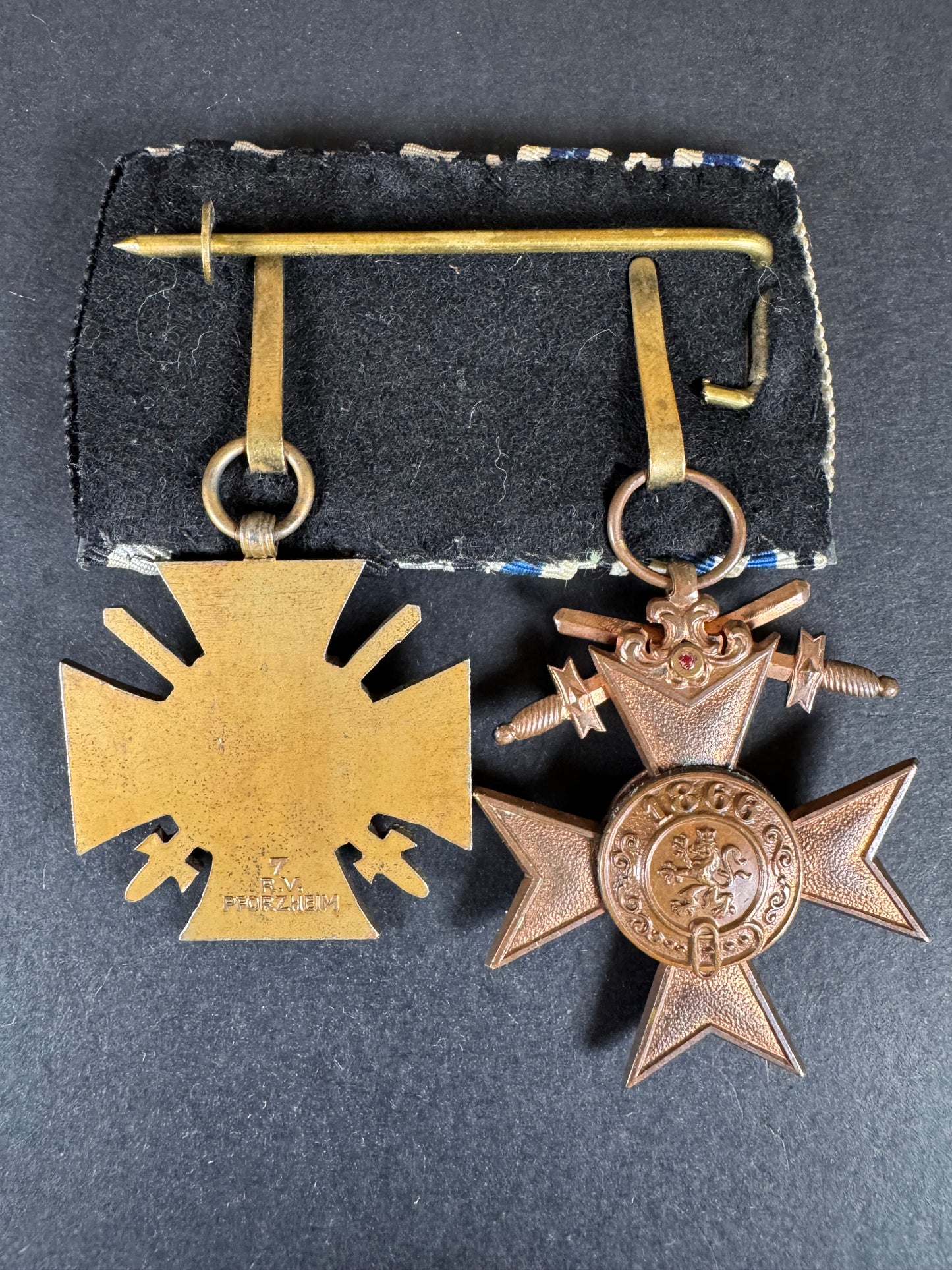 Photo 3 of WW1 German Bavarian Military Merit Cross 3rd Class Medal Pair - collectible militaria item