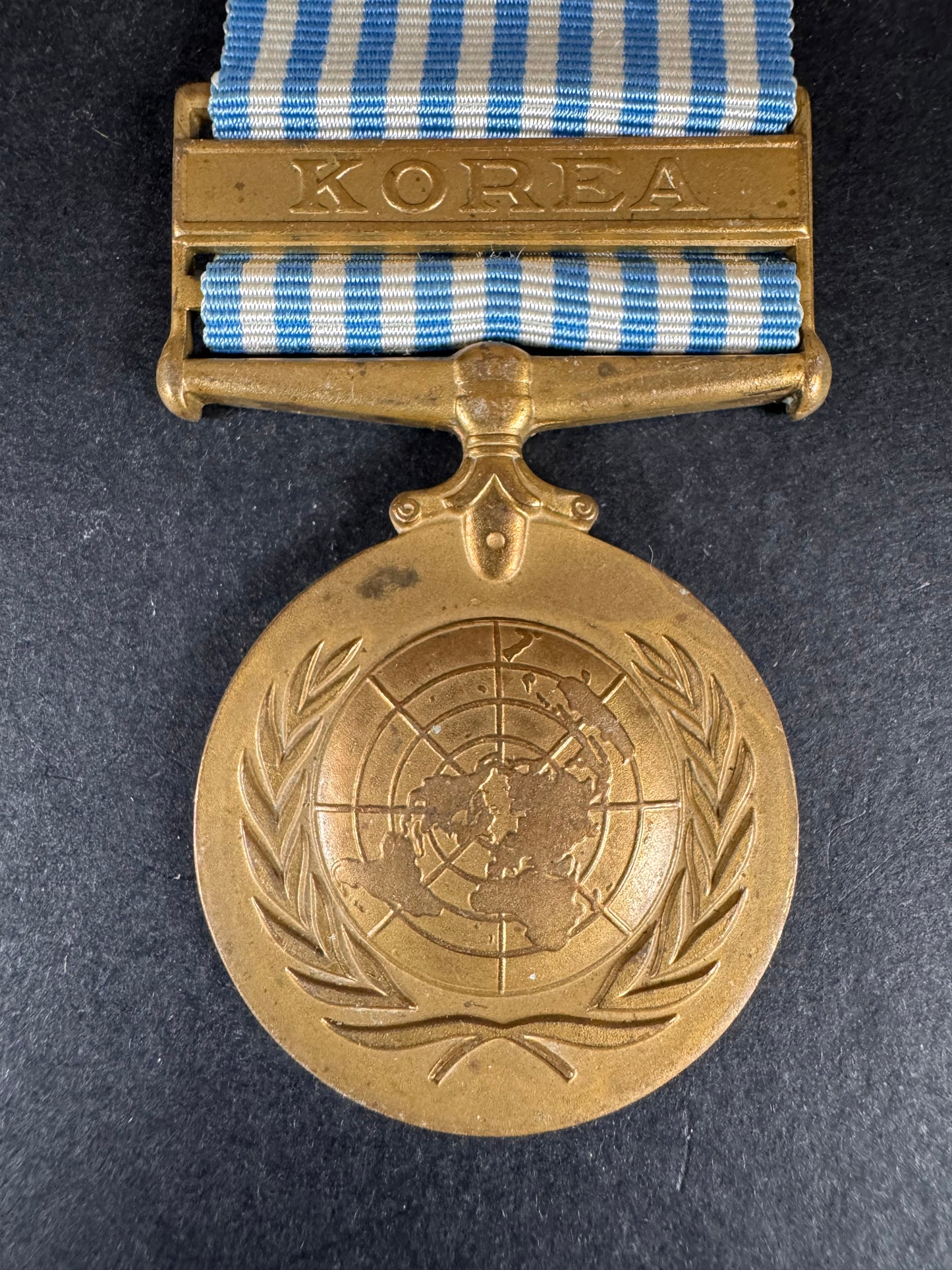 Photo 2 of United Nations Korea War Medal British Issue - collectible militaria item
