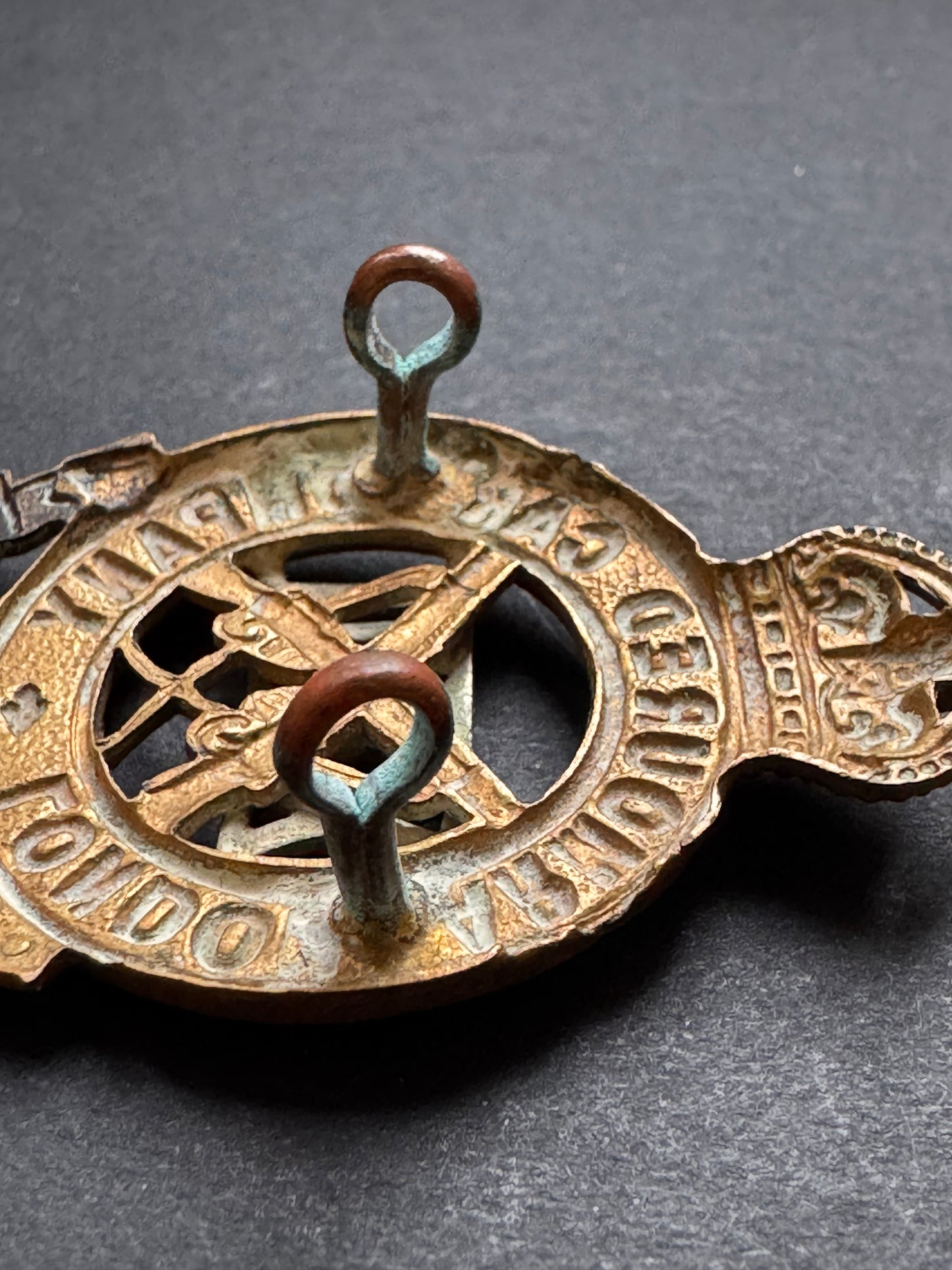 Photo 3 of WW1 British Army 23rd London Armoured Car Company Cap Badge - collectible militaria item