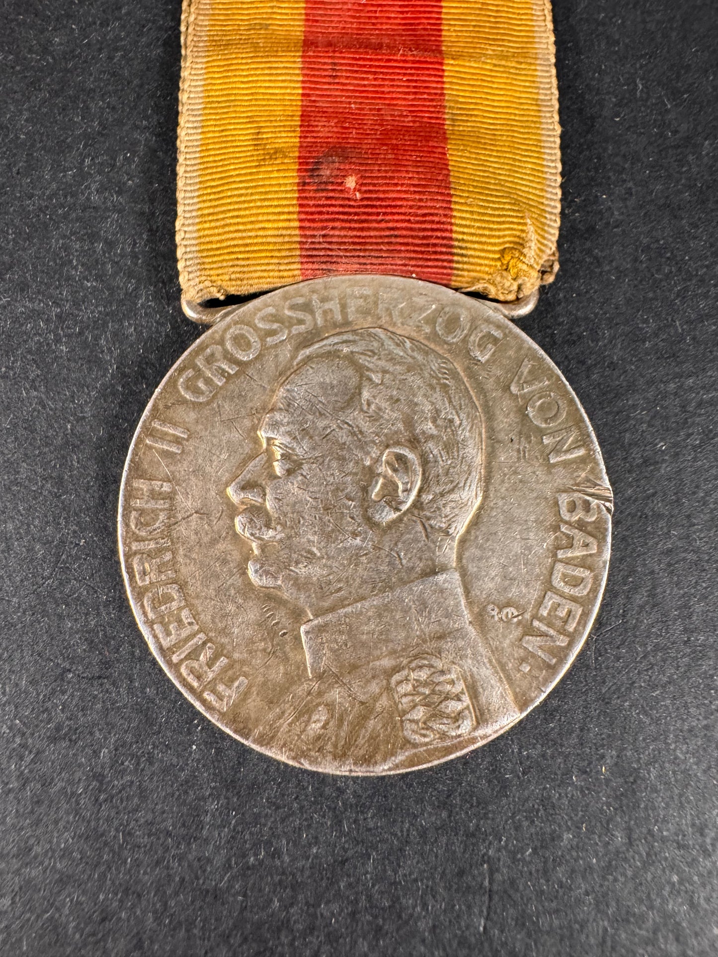 Photo 2 of German Empire Baden 1908 - 1916 Friedrich II Von Baden Merit Medal - collectible militaria item