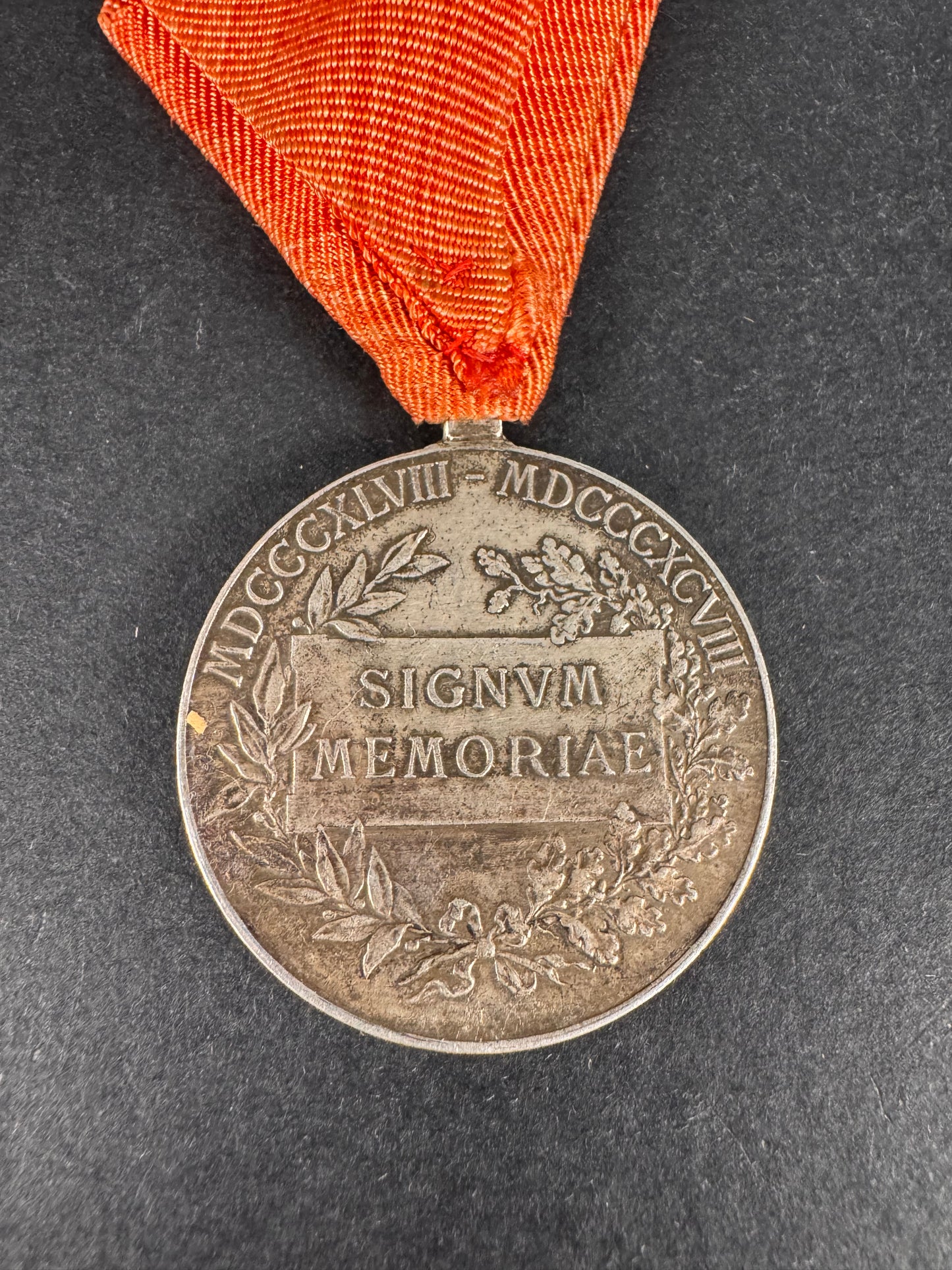 Photo 3 of Austrian Signum Memoriae Commemorative Medal Silver Class - collectible militaria item