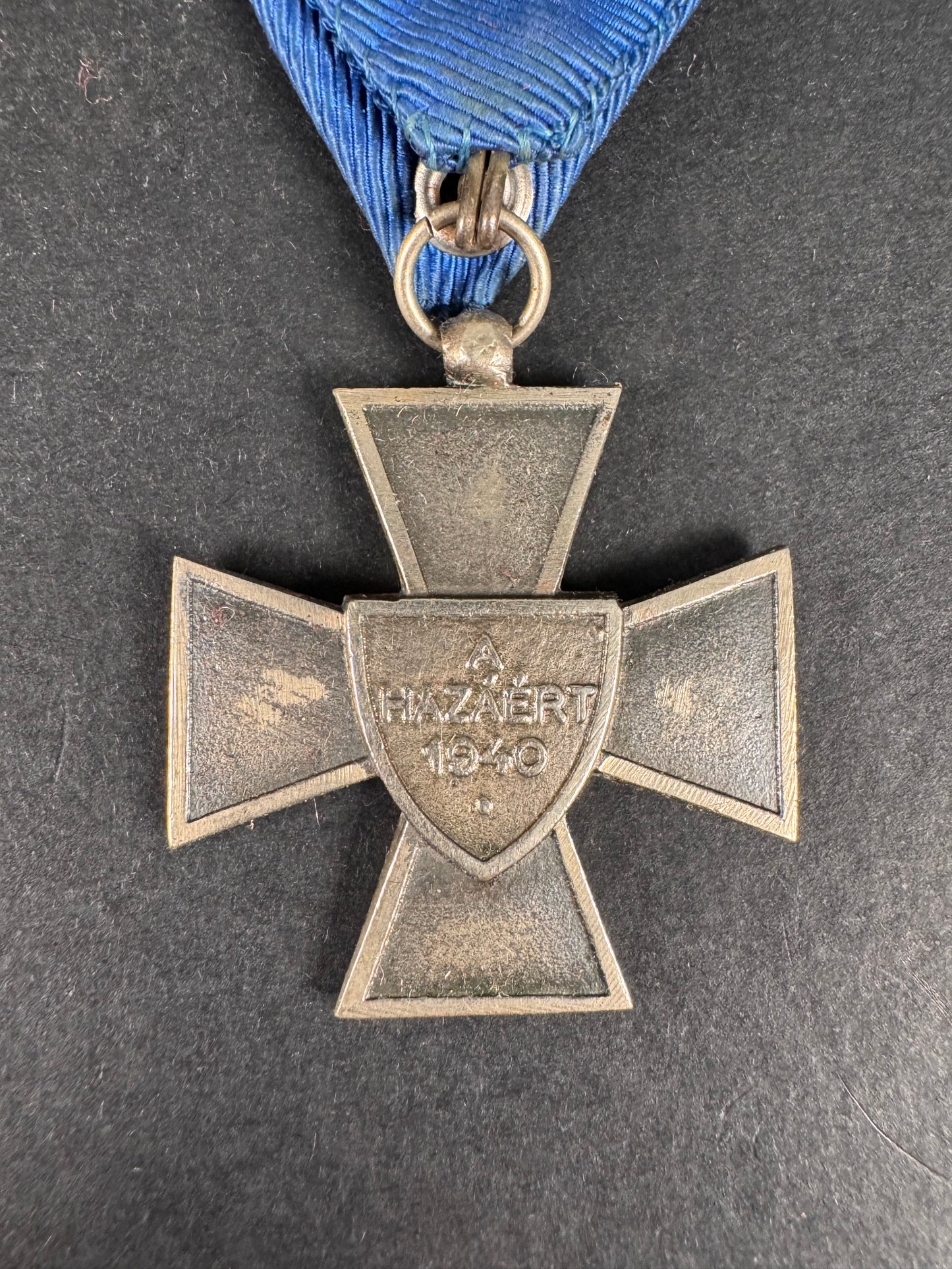 Photo 4 of WW2 Hungarian National Defense Cross 1940 Medal - collectible militaria item