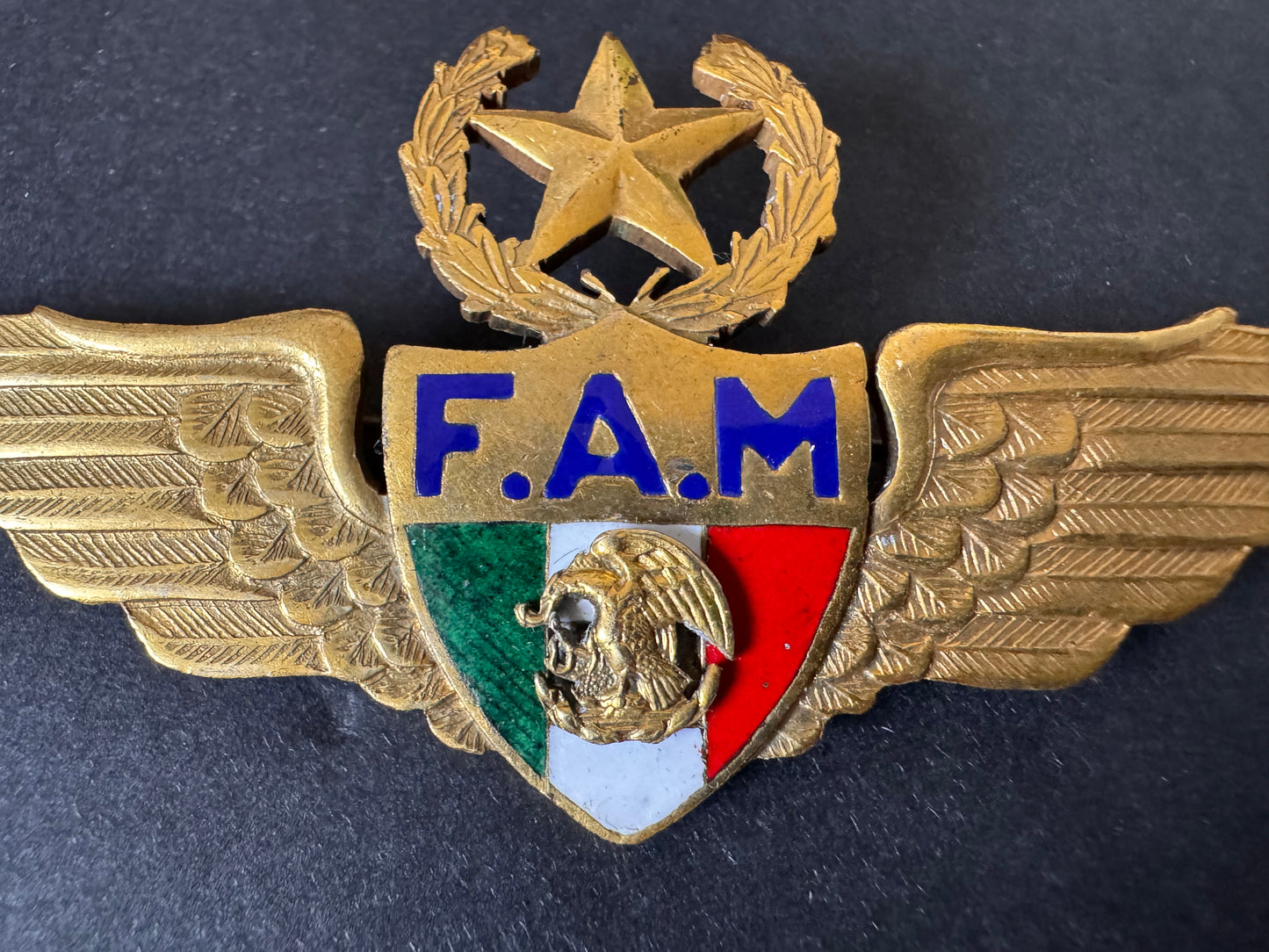 Photo 2 of After WW2 Mexican Air Force FAM Master Pilot Wing Badge - collectible militaria item