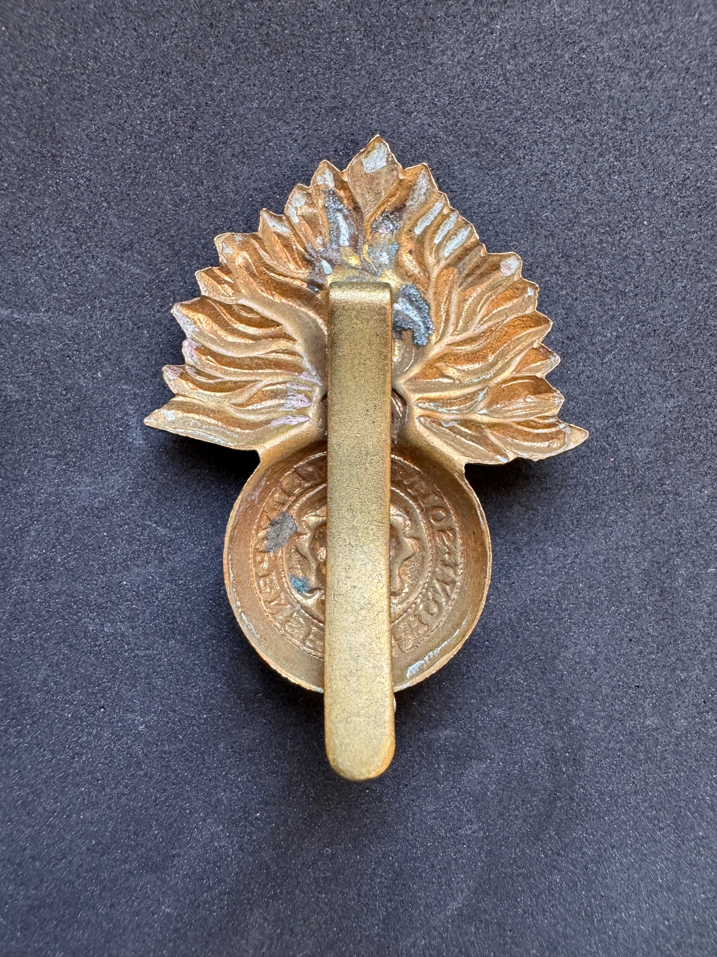 Photo 2 of WW1 British Army Royal Fusiliers Cap Badge - collectible militaria item