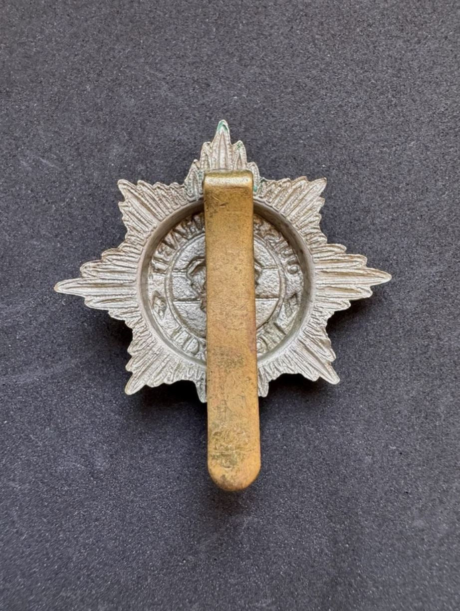 Photo 2 of WW2 British Army 4th / 7th Dragoon Guards Regiment Cap Badge - collectible militaria item