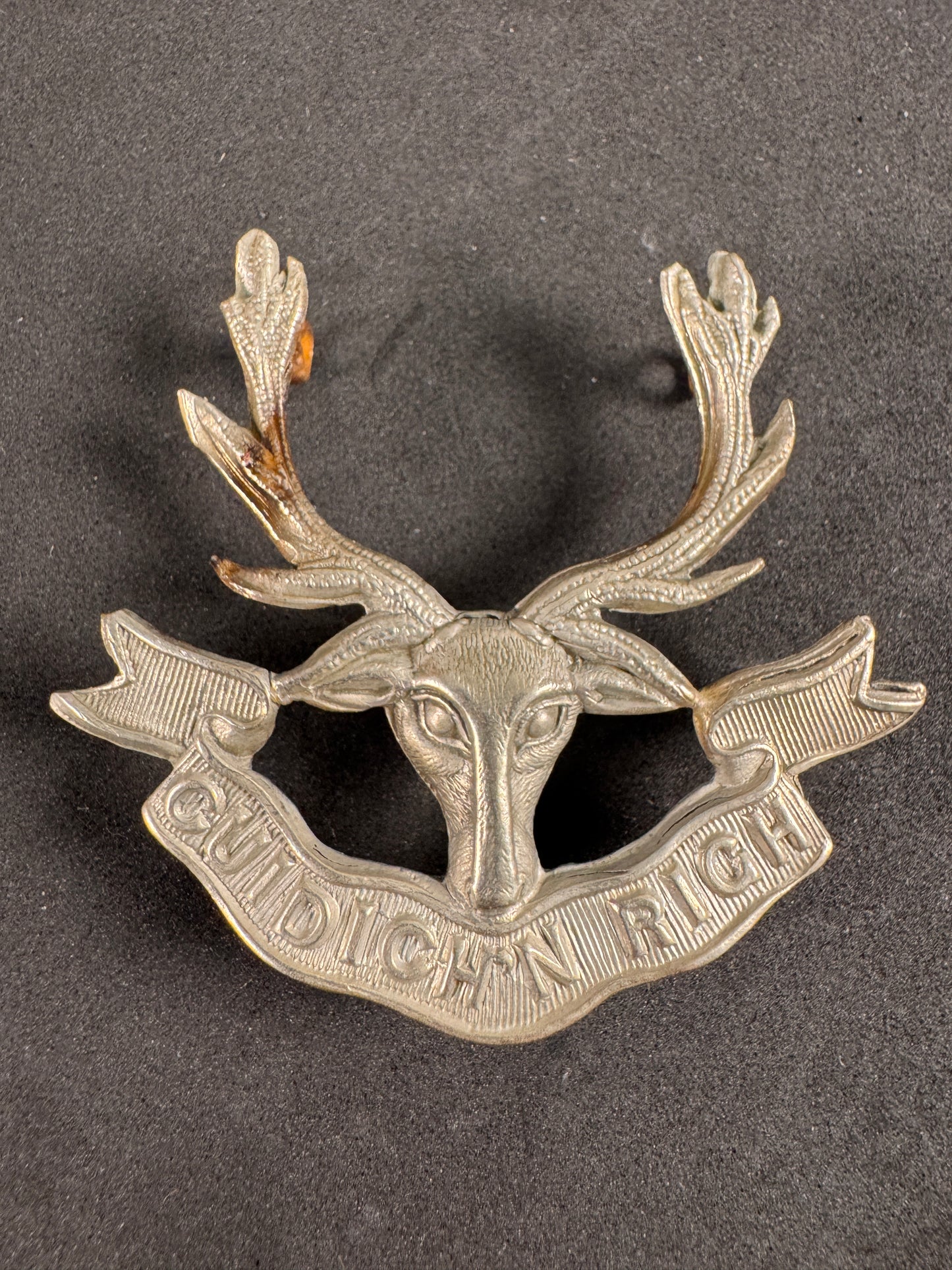 Photo 1 of WW2 British Army Seaforth Highlanders Glengarry Cap Badge - collectible militaria item