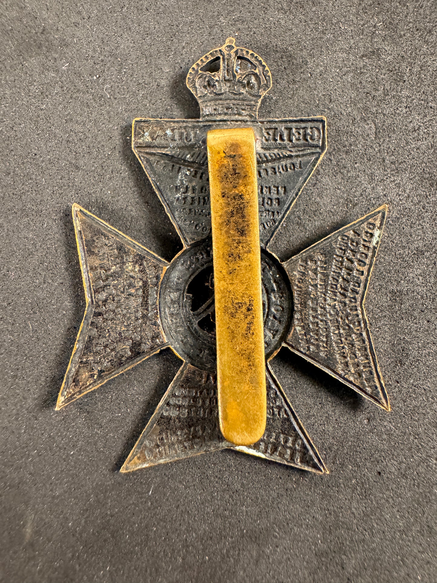 WW2 British King's Royal Rifle Corps Cap Badge