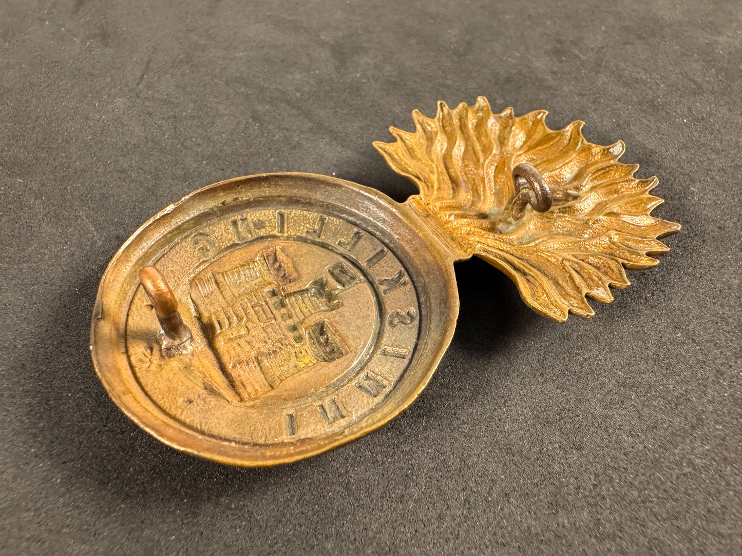 Photo 4 of Victorian British Army Royal Inniskilling Fusiliers Glengarry Cap Badge - collectible militaria item