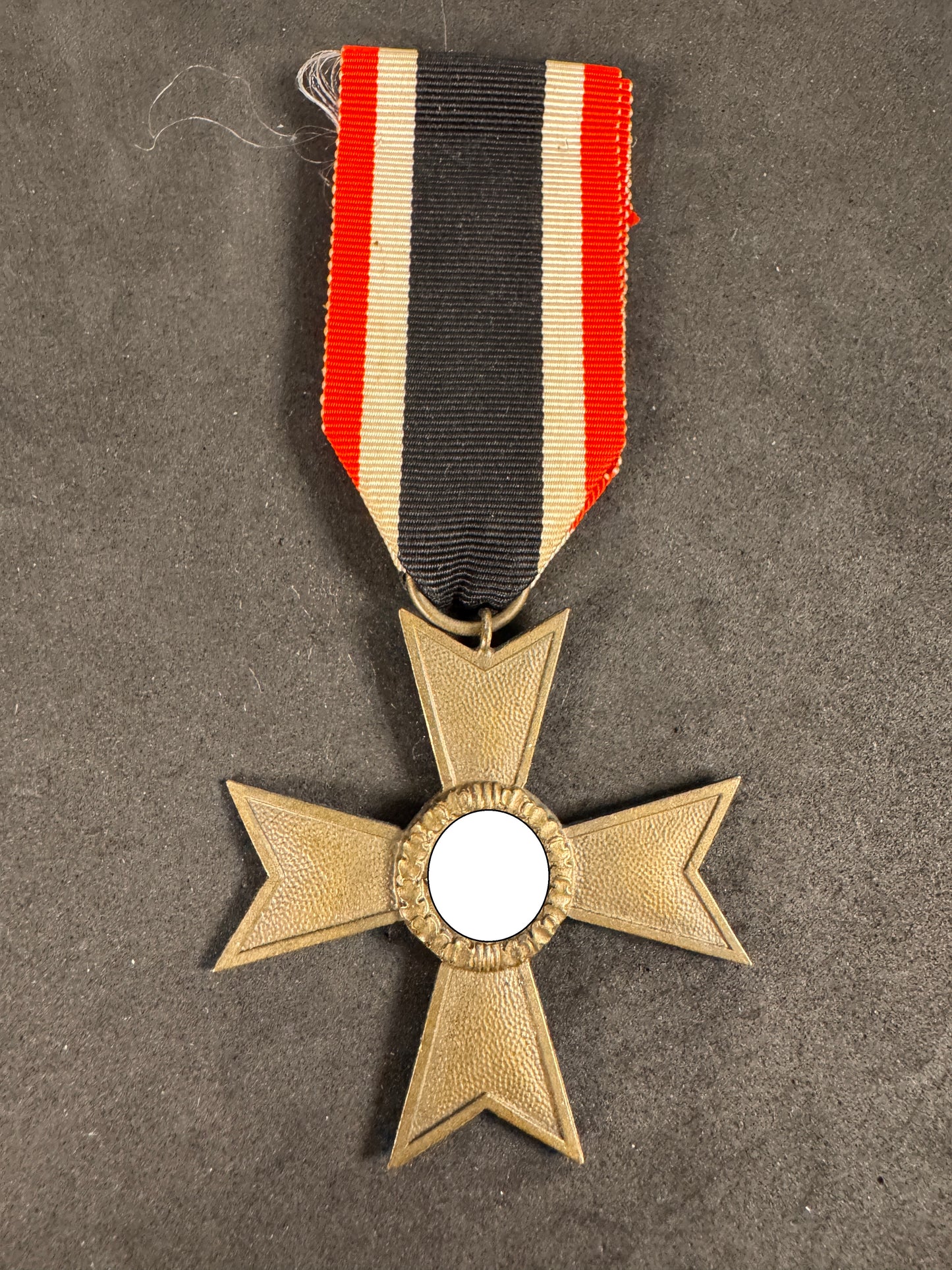 Photo 1 of WW2 German War Merit Cross 2nd Class - Maker Mark 19 - collectible militaria item
