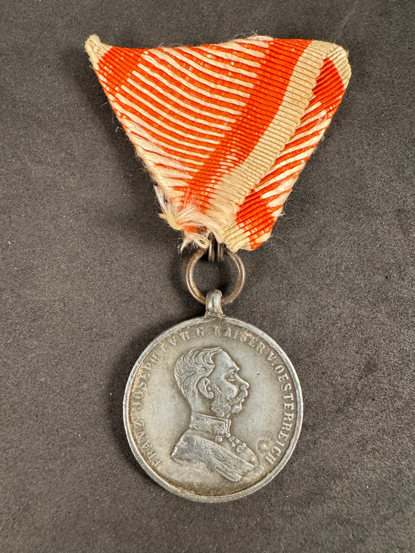 Photo 1 of WW1 Austro-Hungarian Medal for Bravery (Tapferkeitsmedaille) - collectible militaria item