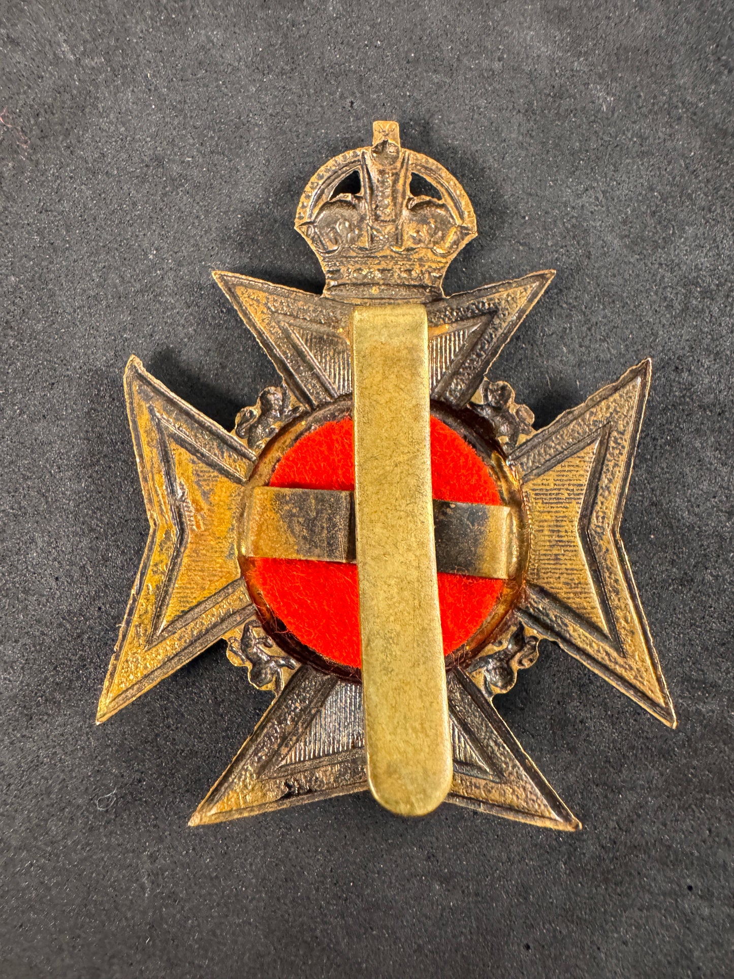 Photo 2 of WW2 Rhodesia Regiment Cap Badge - British Colonial - collectible militaria item