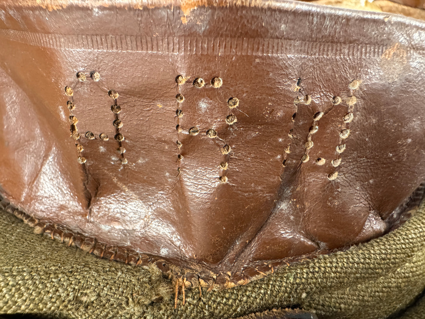 Photo 11 of WW2 British Army 90th (City of London) Field Artillery Regiment Officer's Cap - collectible militaria item