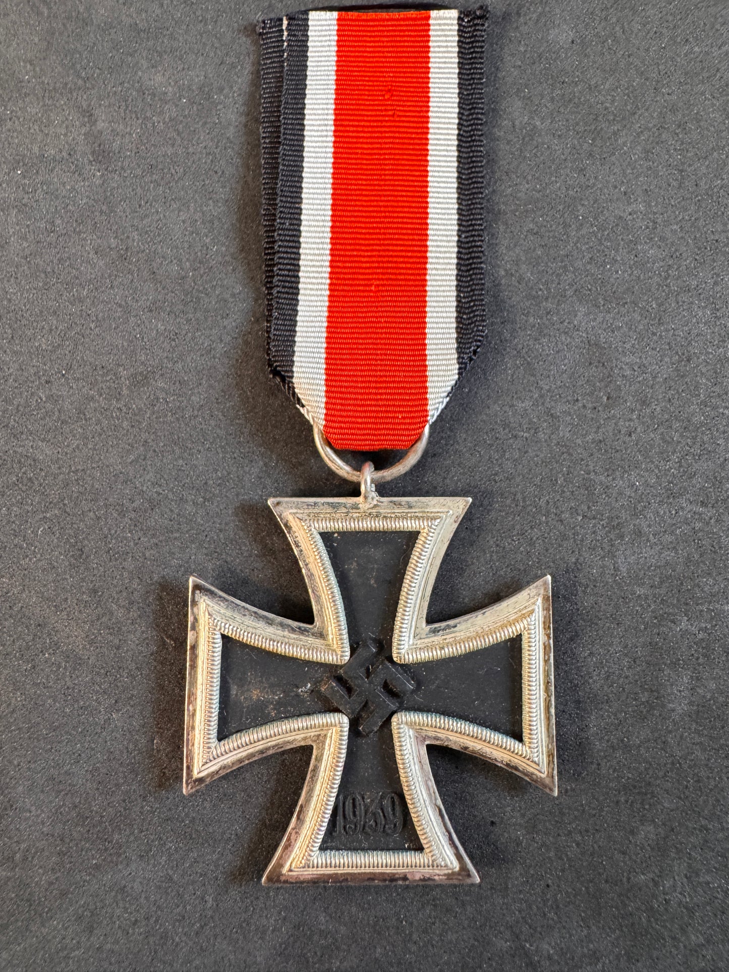 1939 Iron Cross 2nd Class Medal L/11 Deumer