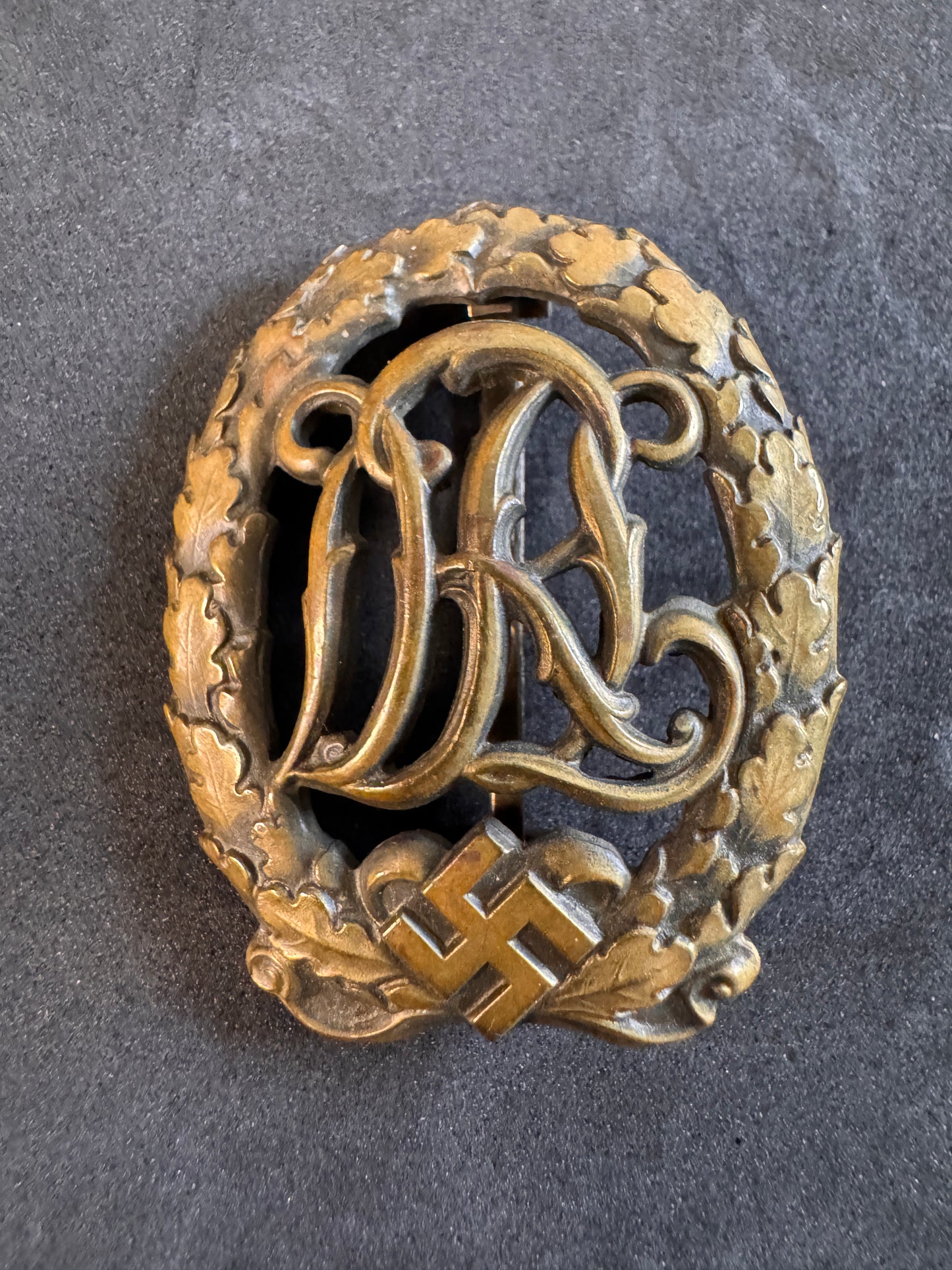 Image of product: ww2 german drl sports badge bronze grade ferdinand wagner