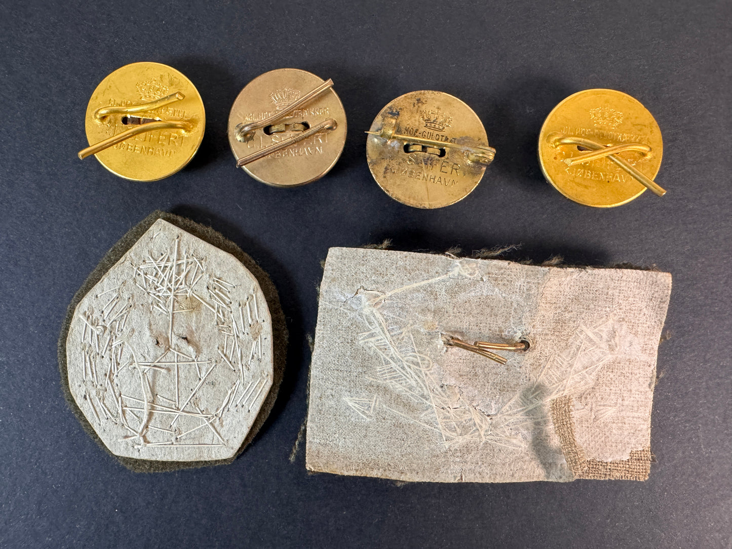 Image of product: ww1 ww2 era danish army officer cap buttons badges