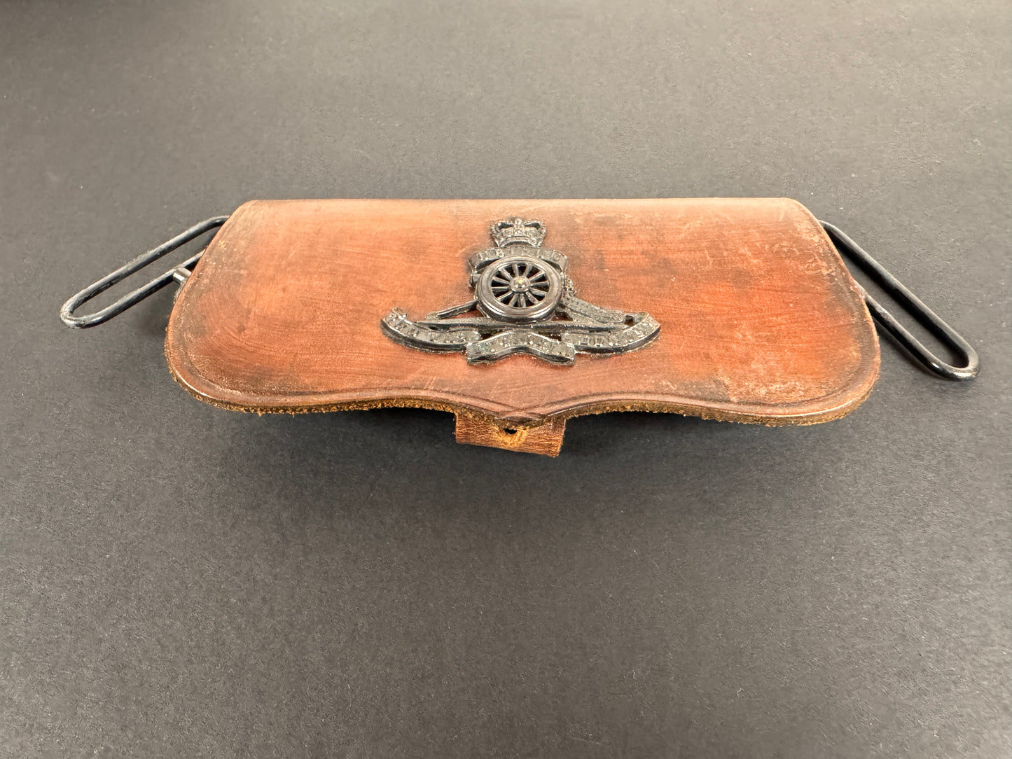 British Royal Artillery Officer's Undress Leather Cross Belt Pouch