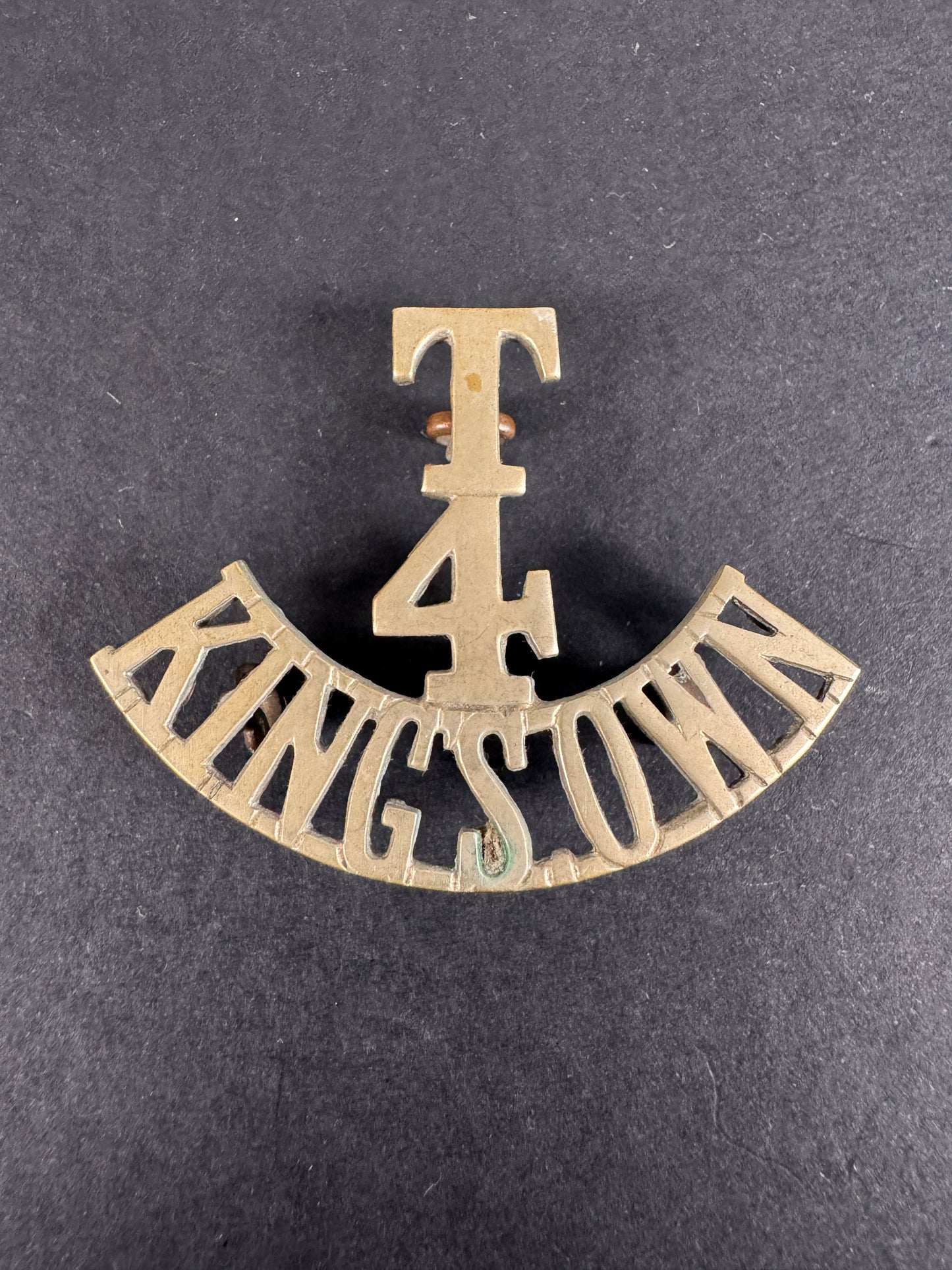 Image of WW1 British Army T4 KINGS OWN Regiment White Metal Shoulder Title