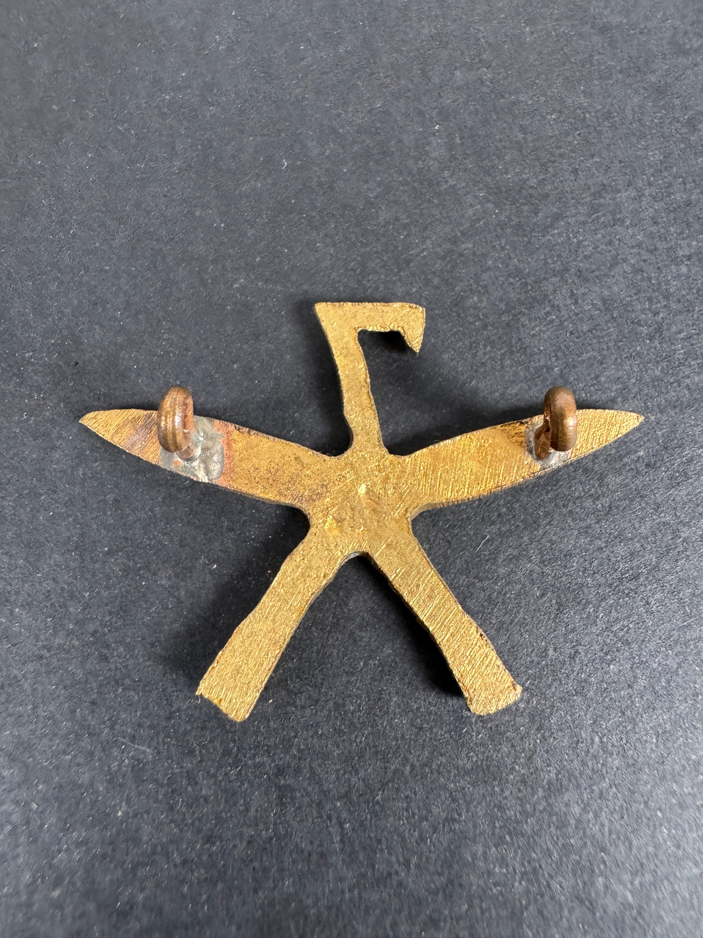 British Indian Army 7th Gurkha Rifles Cap Badge
