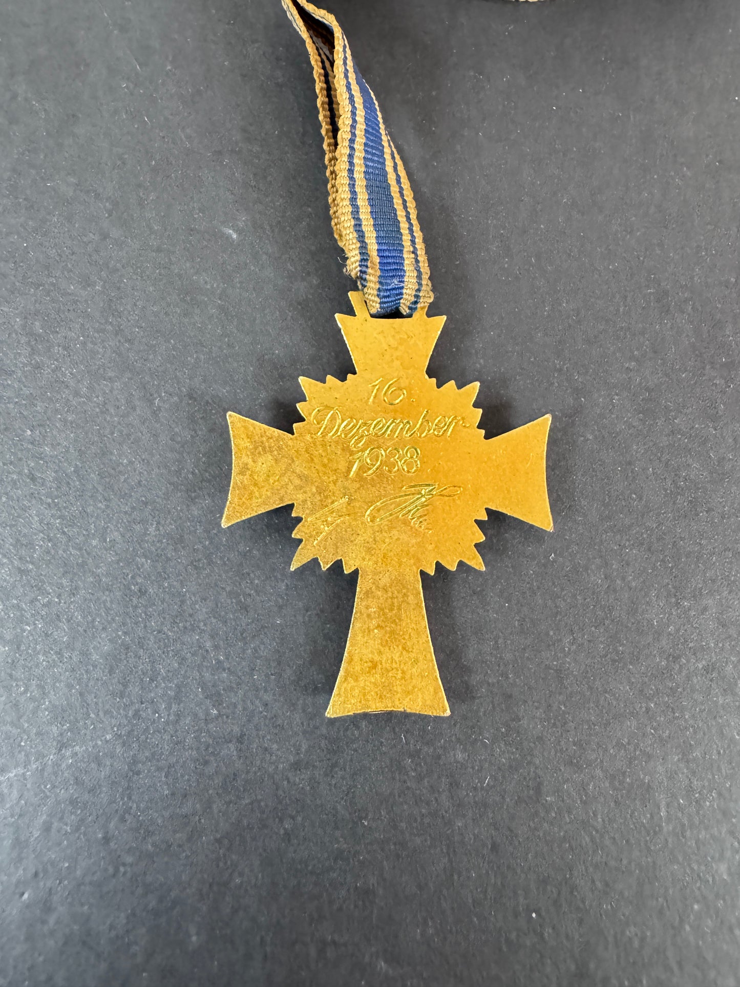 WW2 German Mother's Cross in Gold