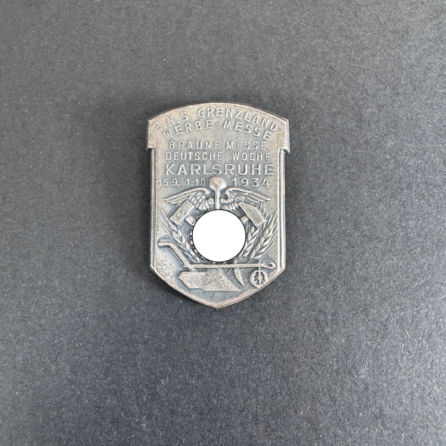 Third Reich 2nd N.S. Werbe Messe Karlsruhe 1934 Tinnie Badge
