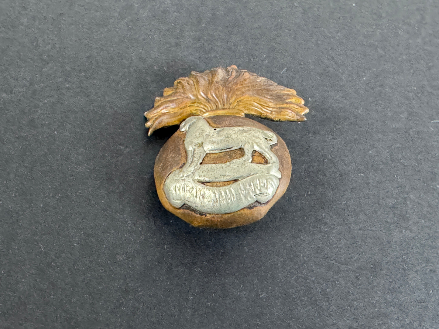 Edwardian British Army Royal Munster Fusiliers Cap Badge