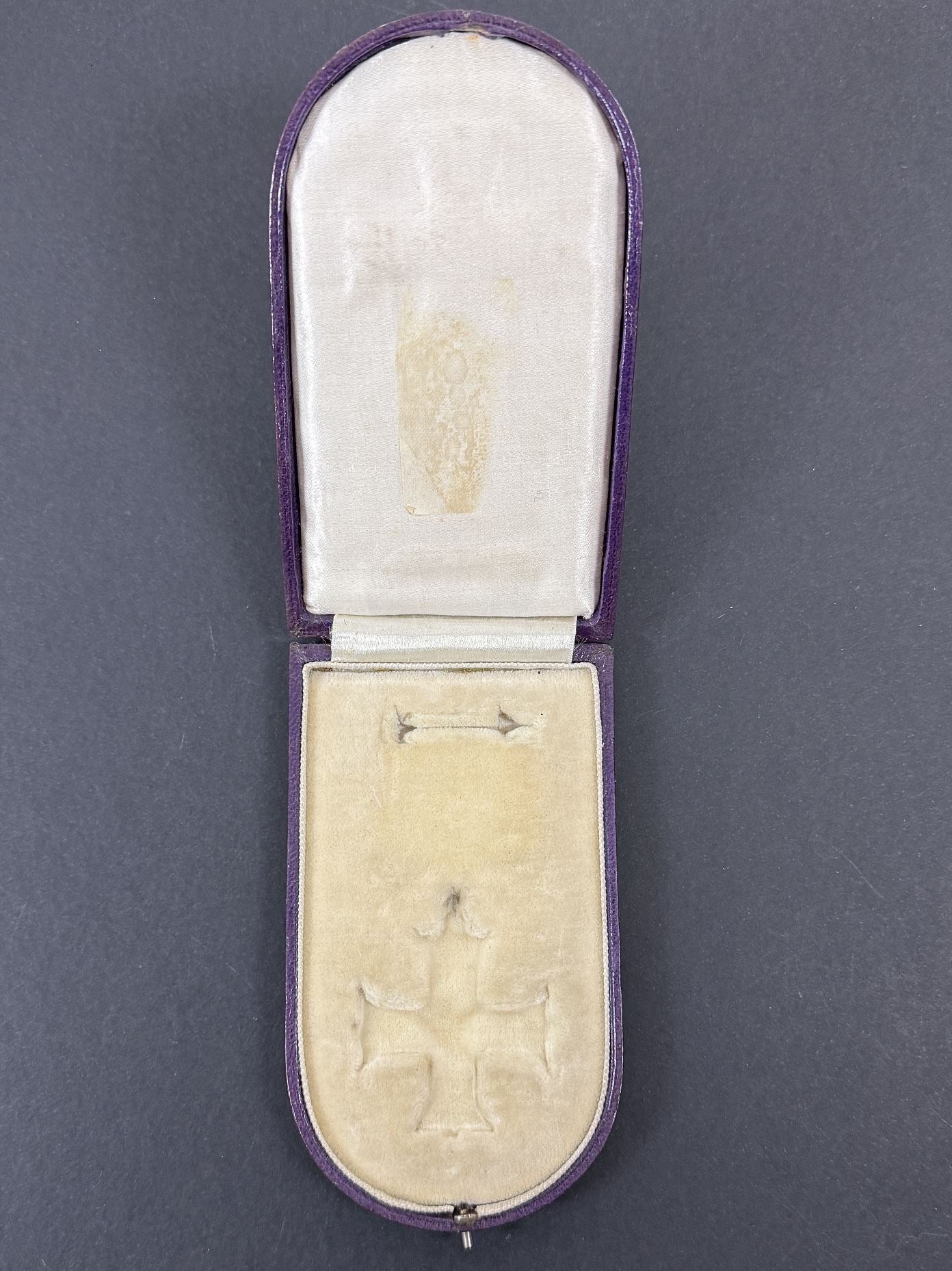 British Military Cross Award Case of Issue