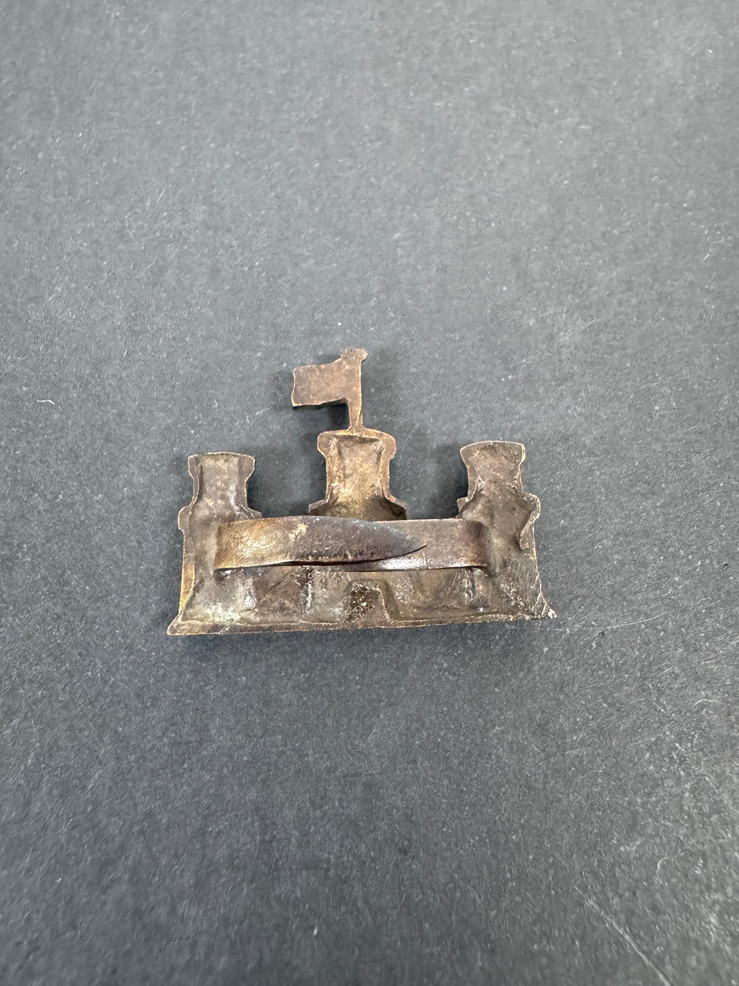 British Army Royal Inniskilling Fusiliers Officer's Cap Badge